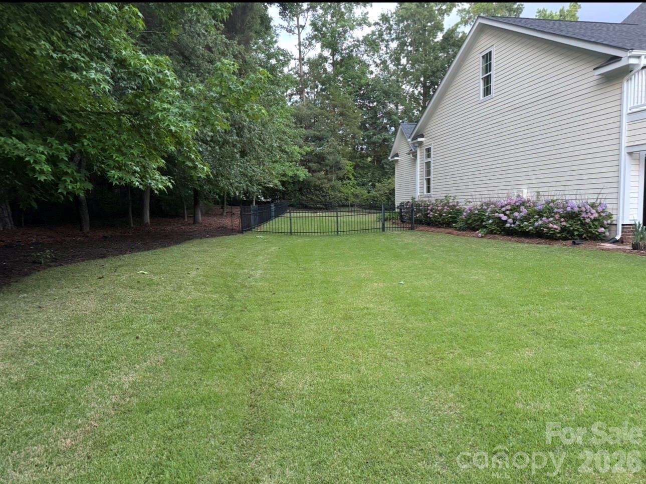 18128 Meadow Bottom Road — Charlotte