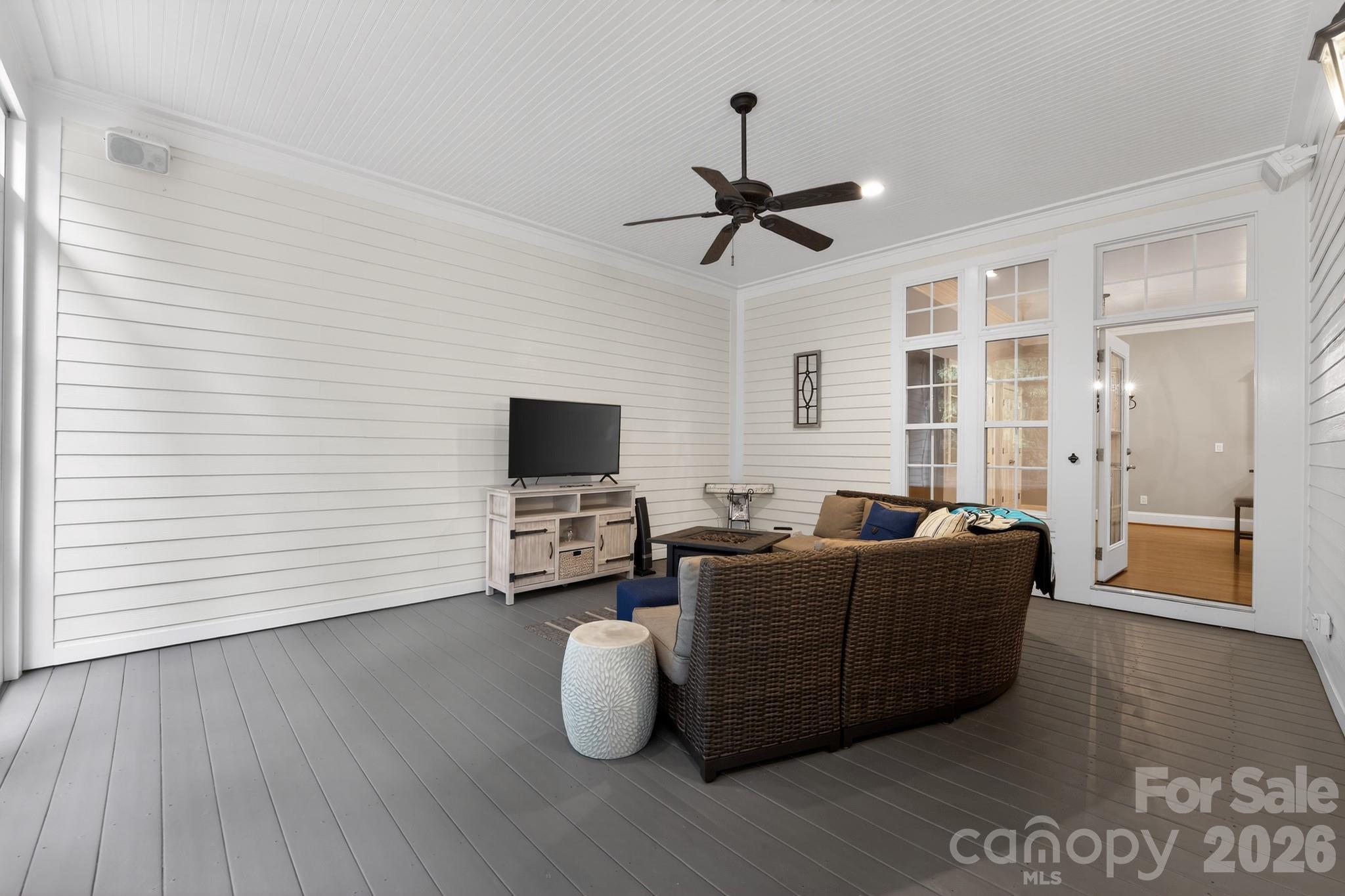 18128 Meadow Bottom Road — Charlotte