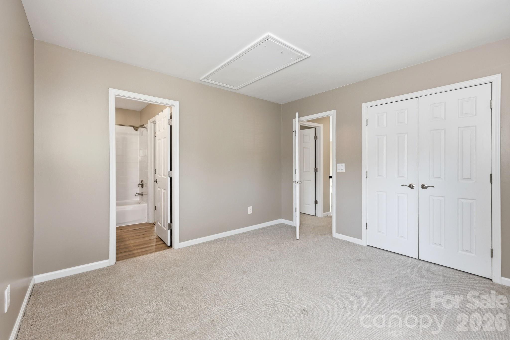 15704 Framingham Lane — Huntersville