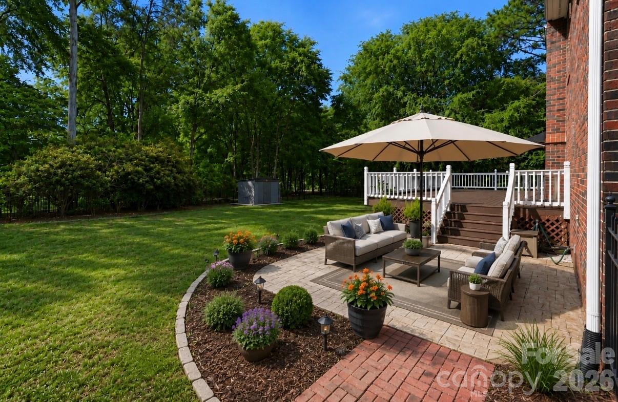15704 Framingham Lane — Huntersville