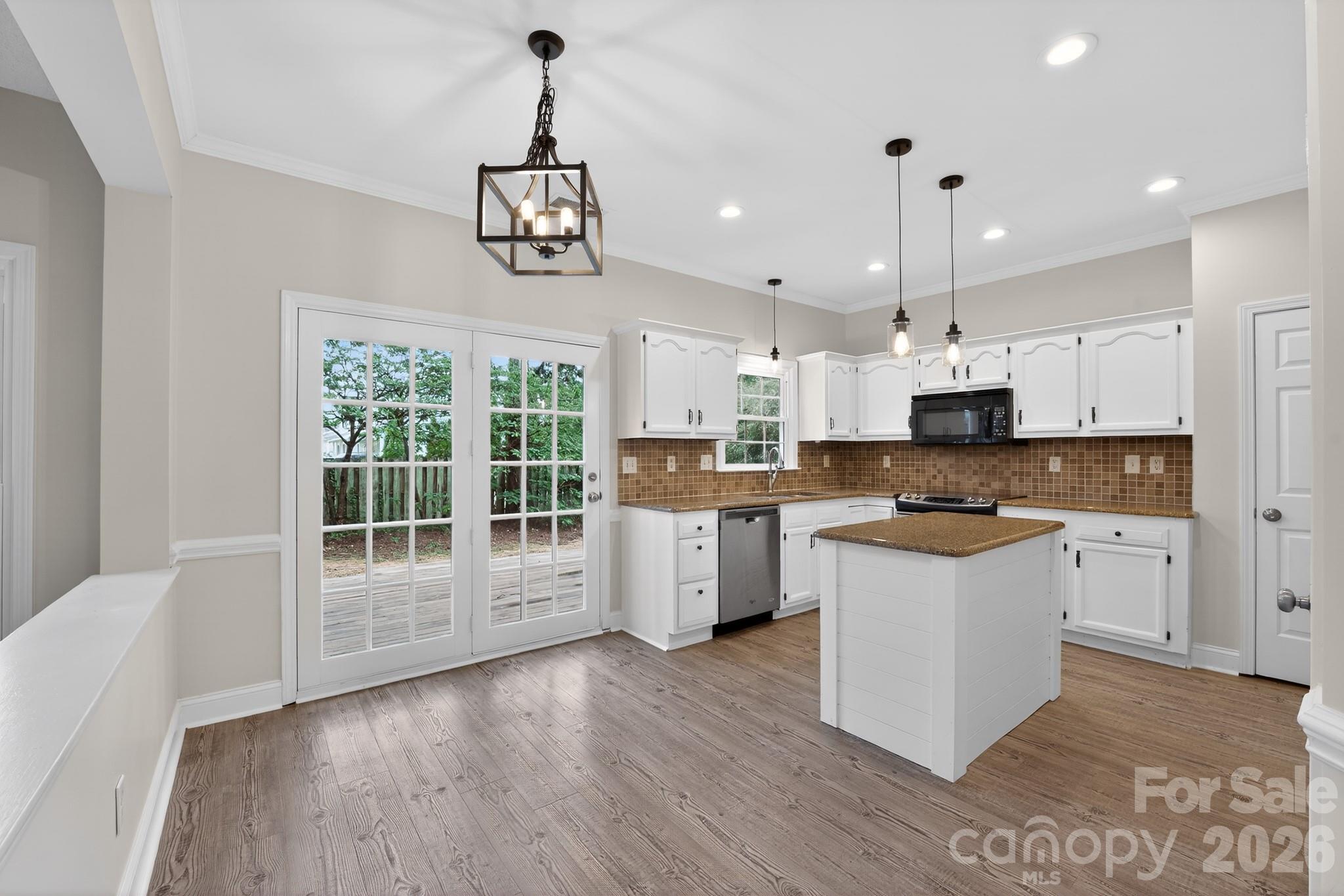 395 Runnymede Drive — Rock Hill