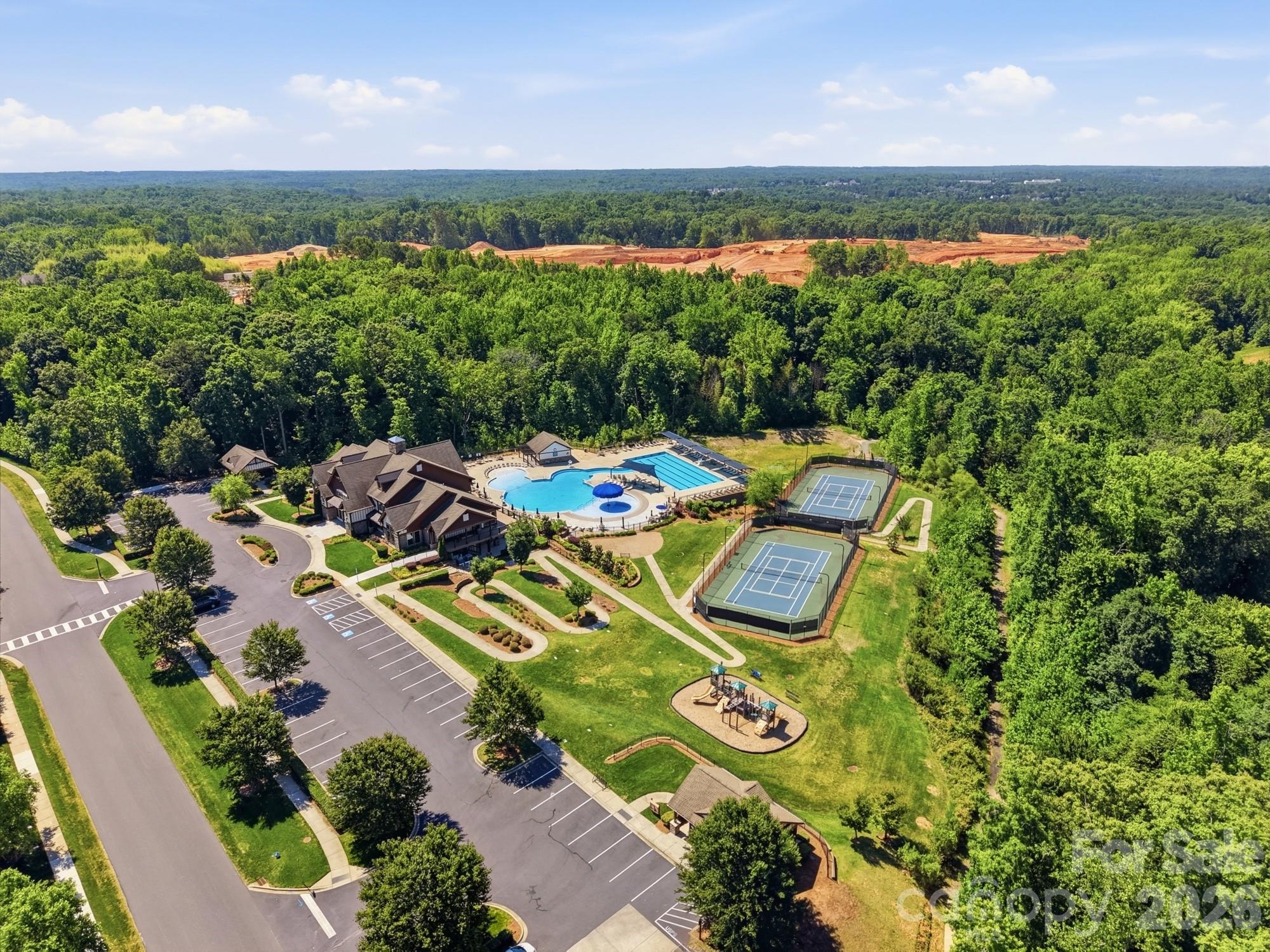 1551 Shannon Falls Drive — Fort Mill