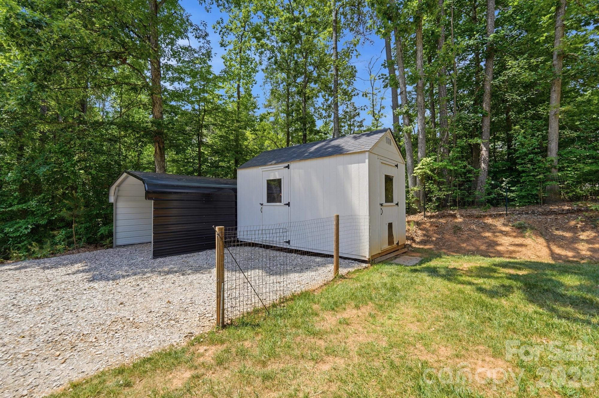 3673 Dockside Lane — Sherrills Ford