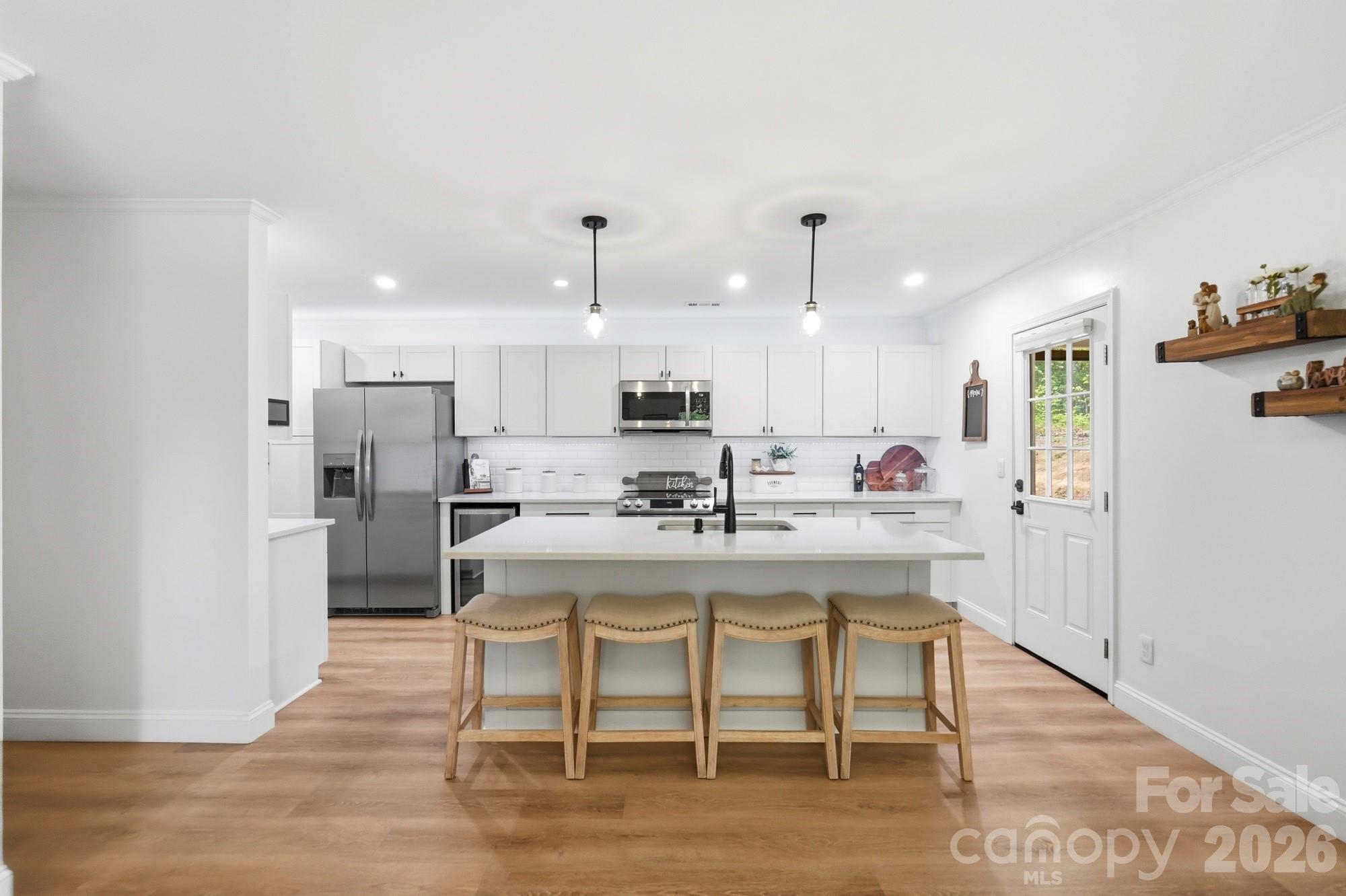 3673 Dockside Lane — Sherrills Ford