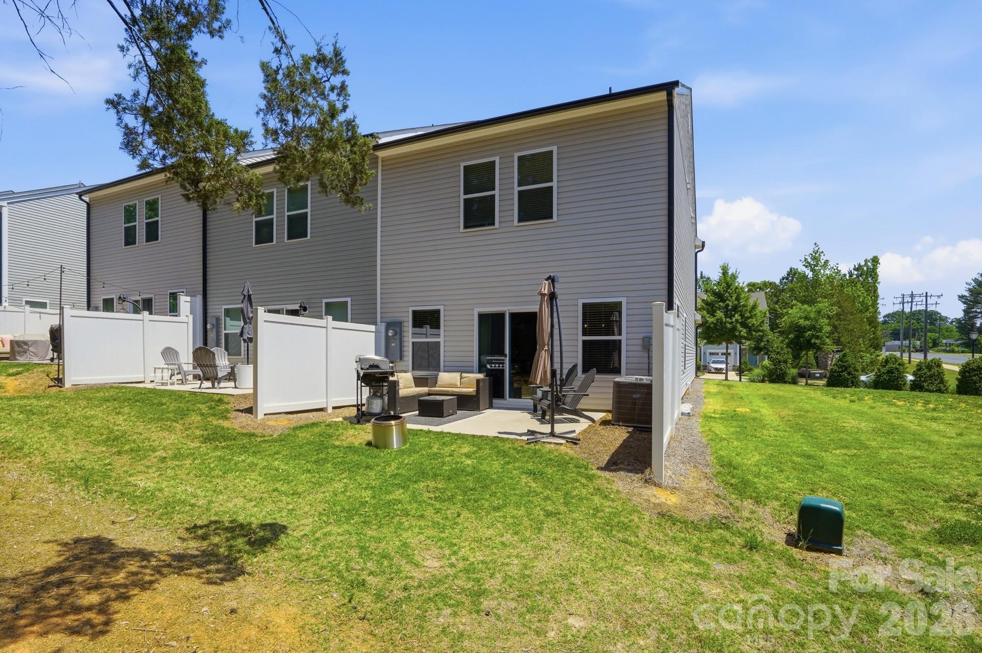12005 Basking Drive — Charlotte