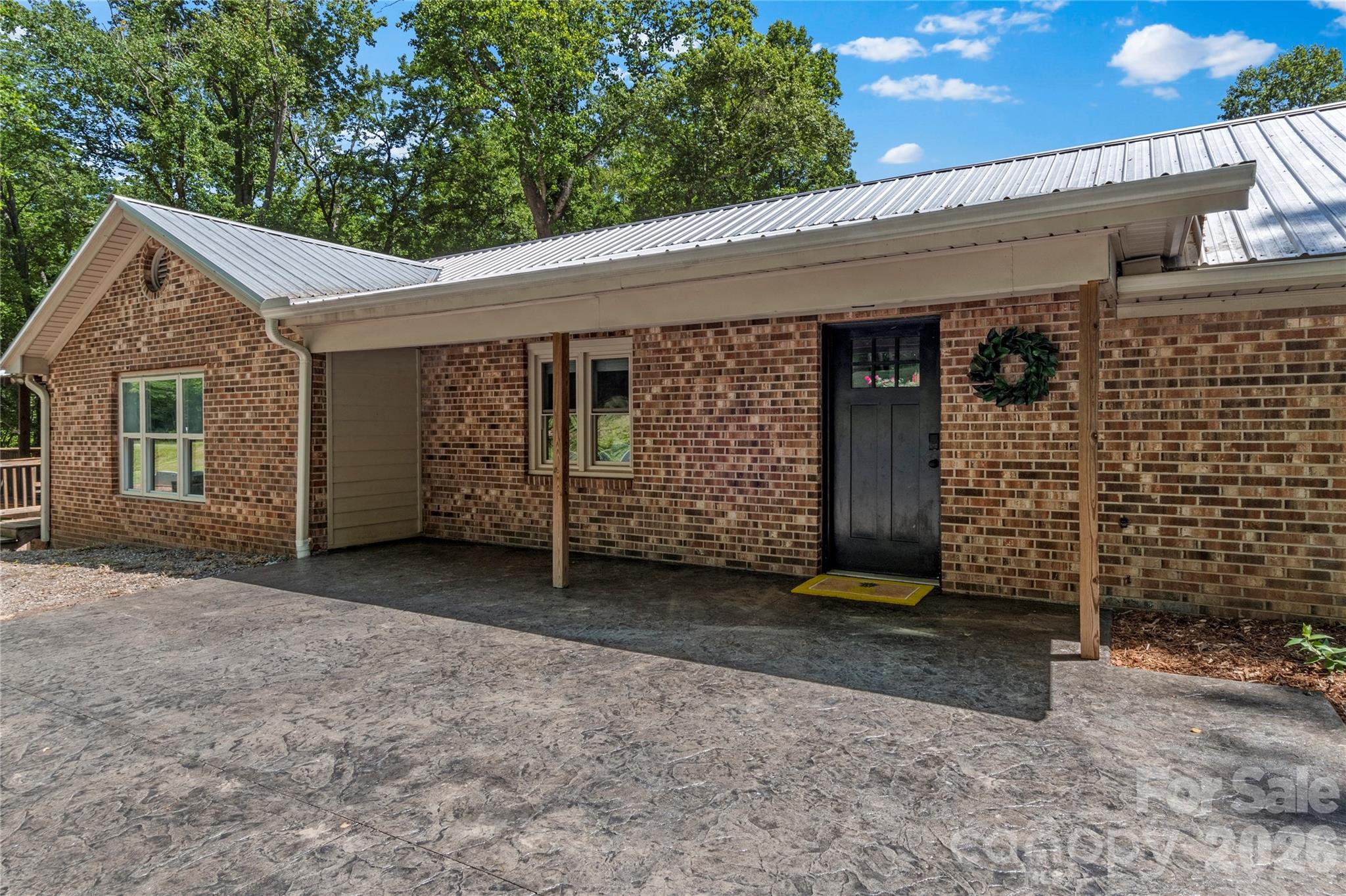 142 Pioneer Road — Harmony