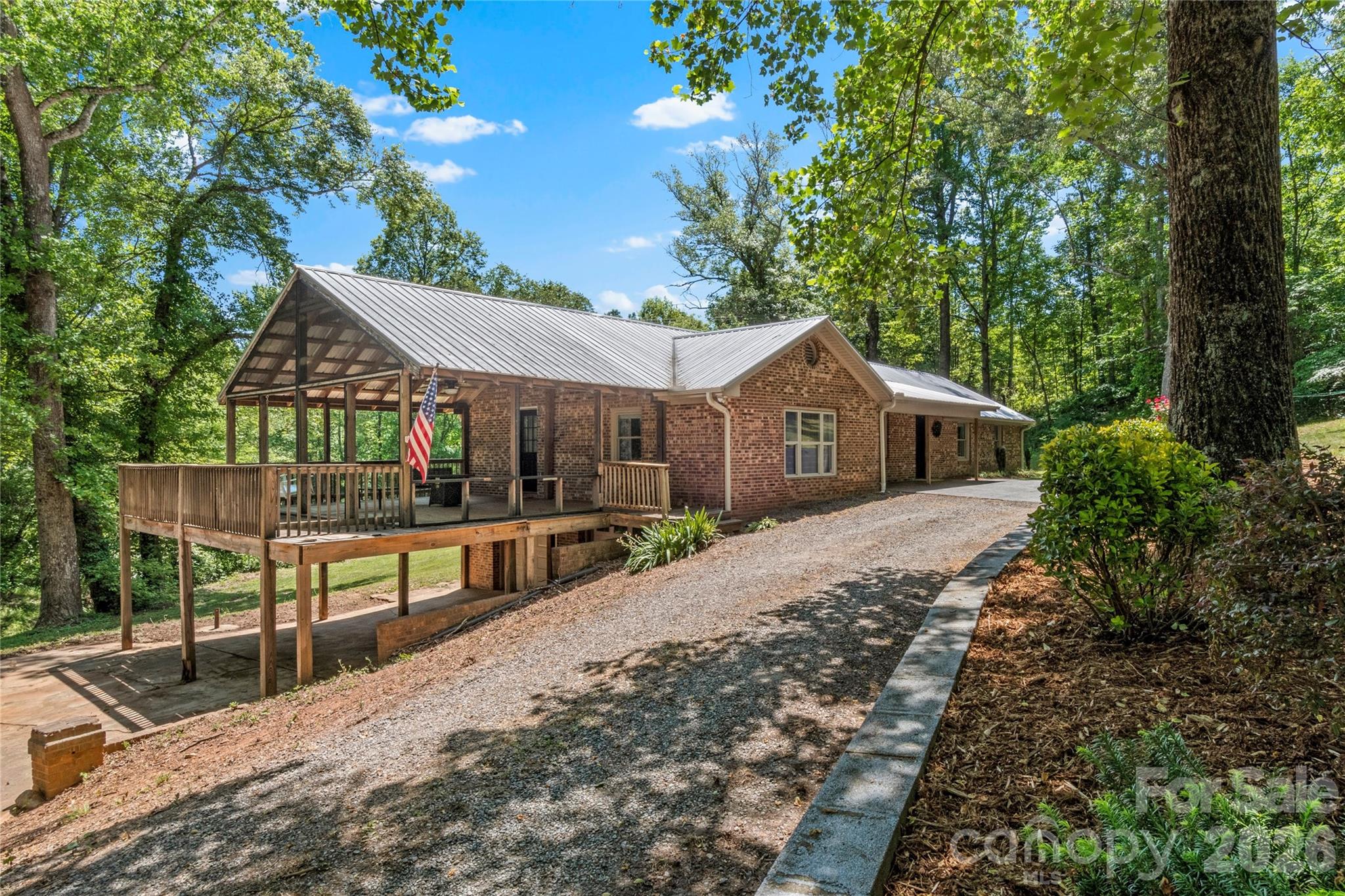 142 Pioneer Road — Harmony