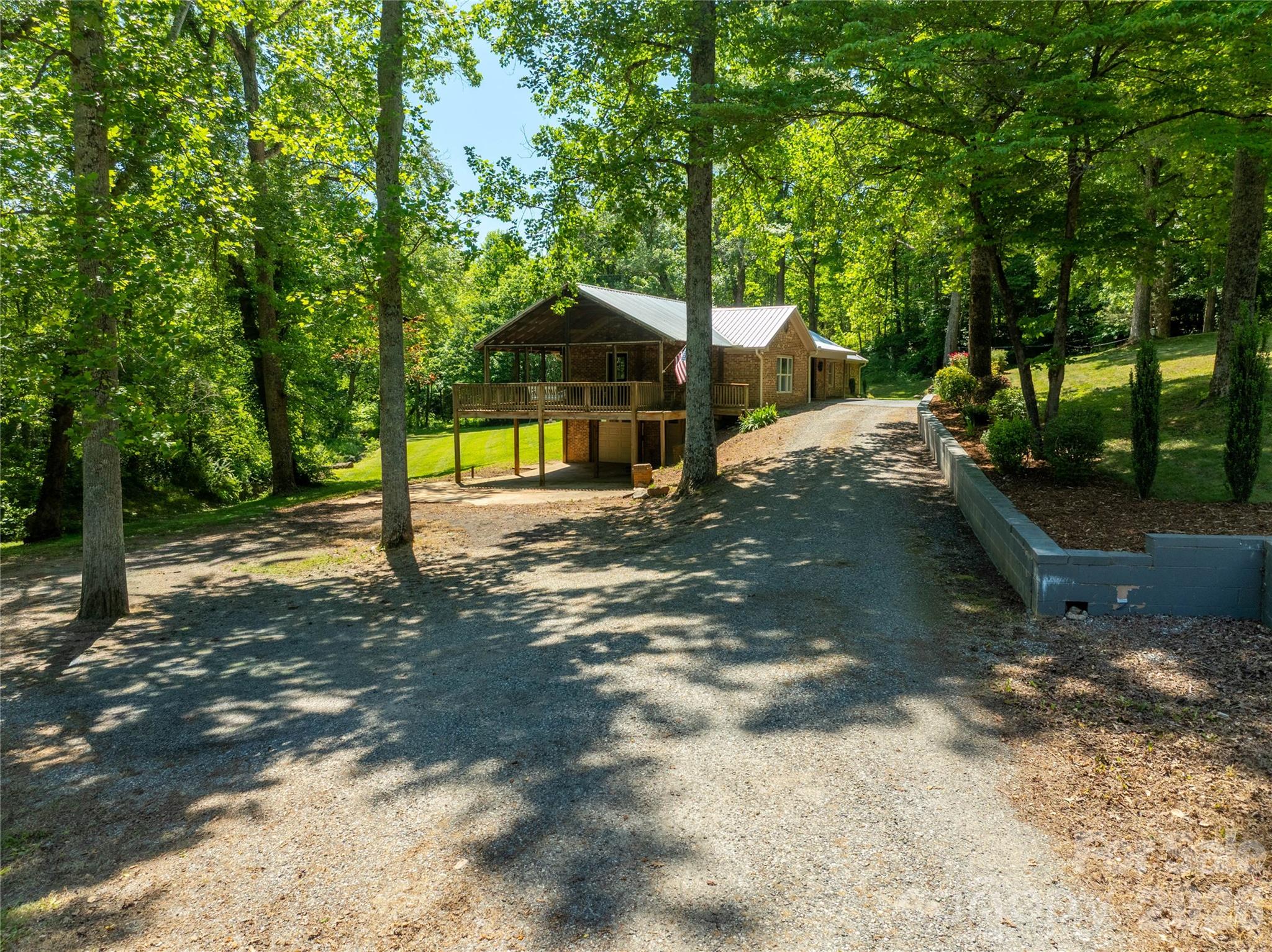 142 Pioneer Road — Harmony