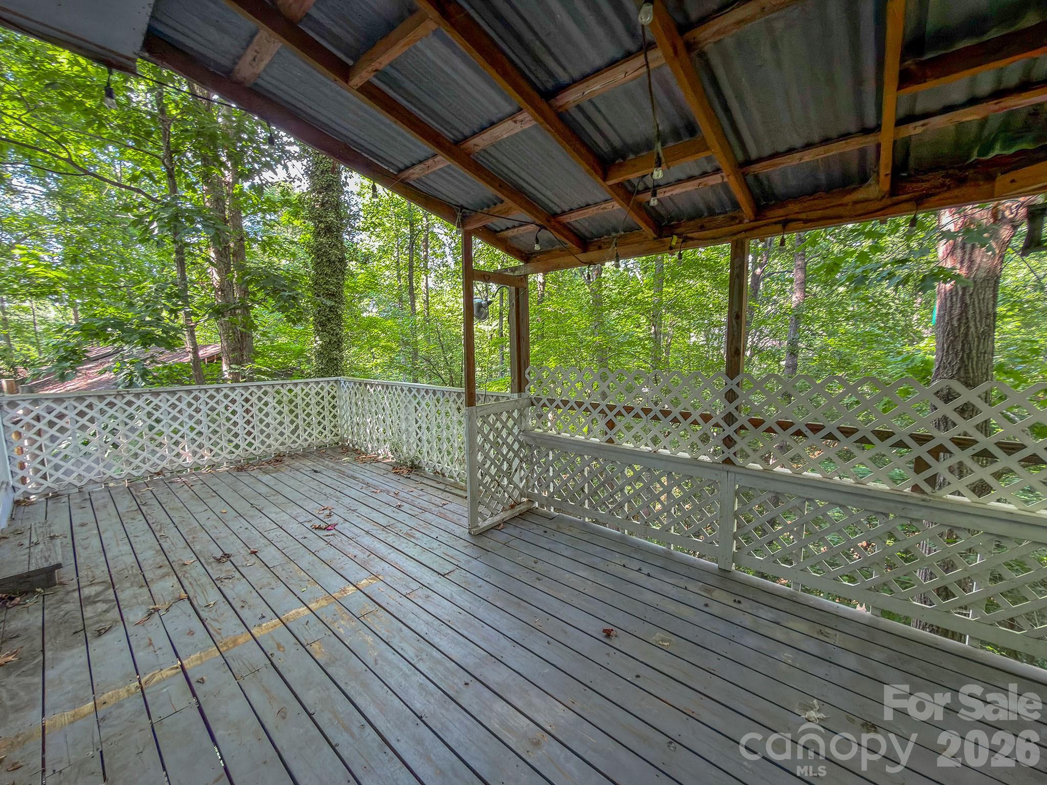 27069 Catamaran Drive — Tega Cay