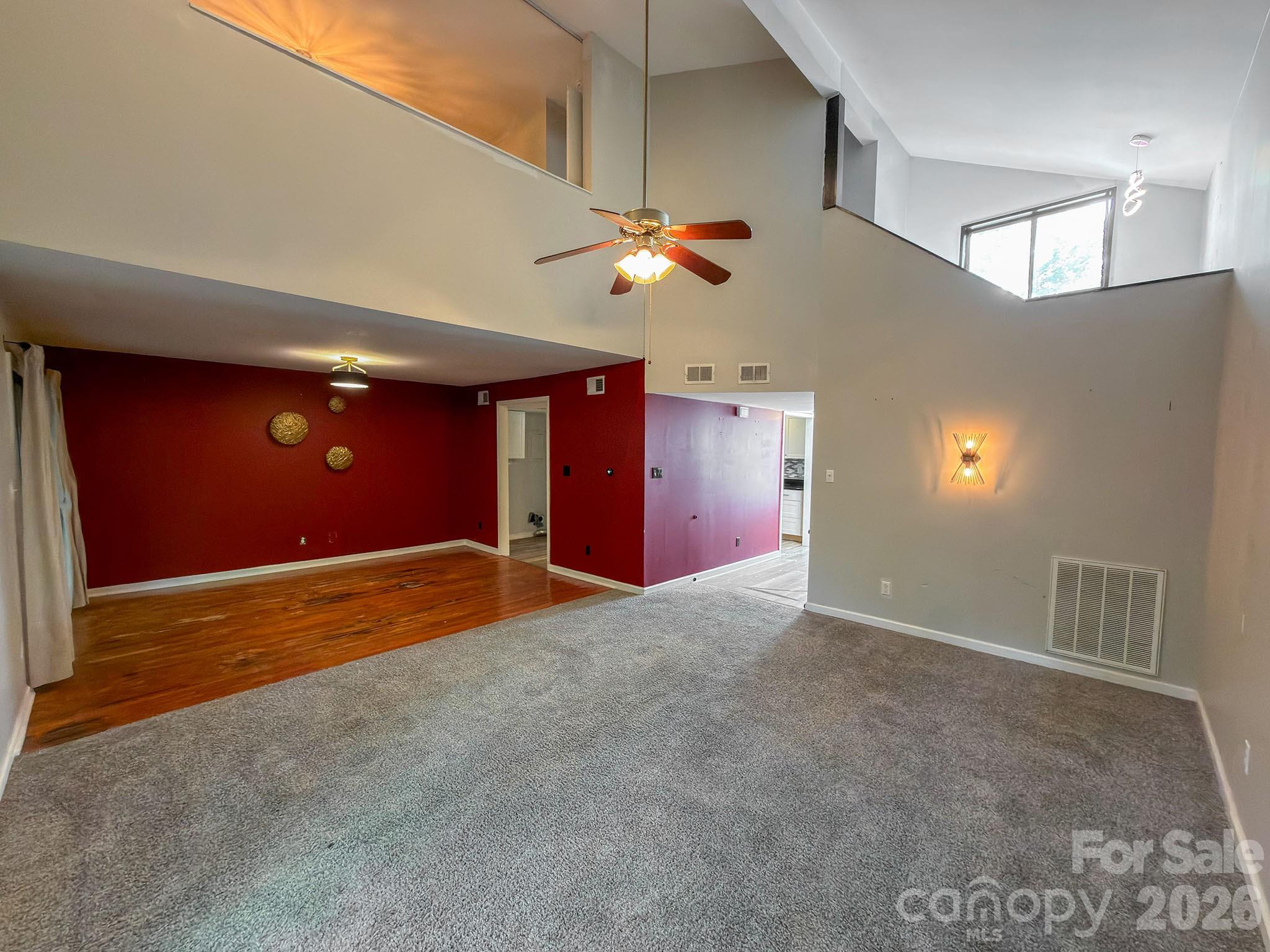 27069 Catamaran Drive — Tega Cay