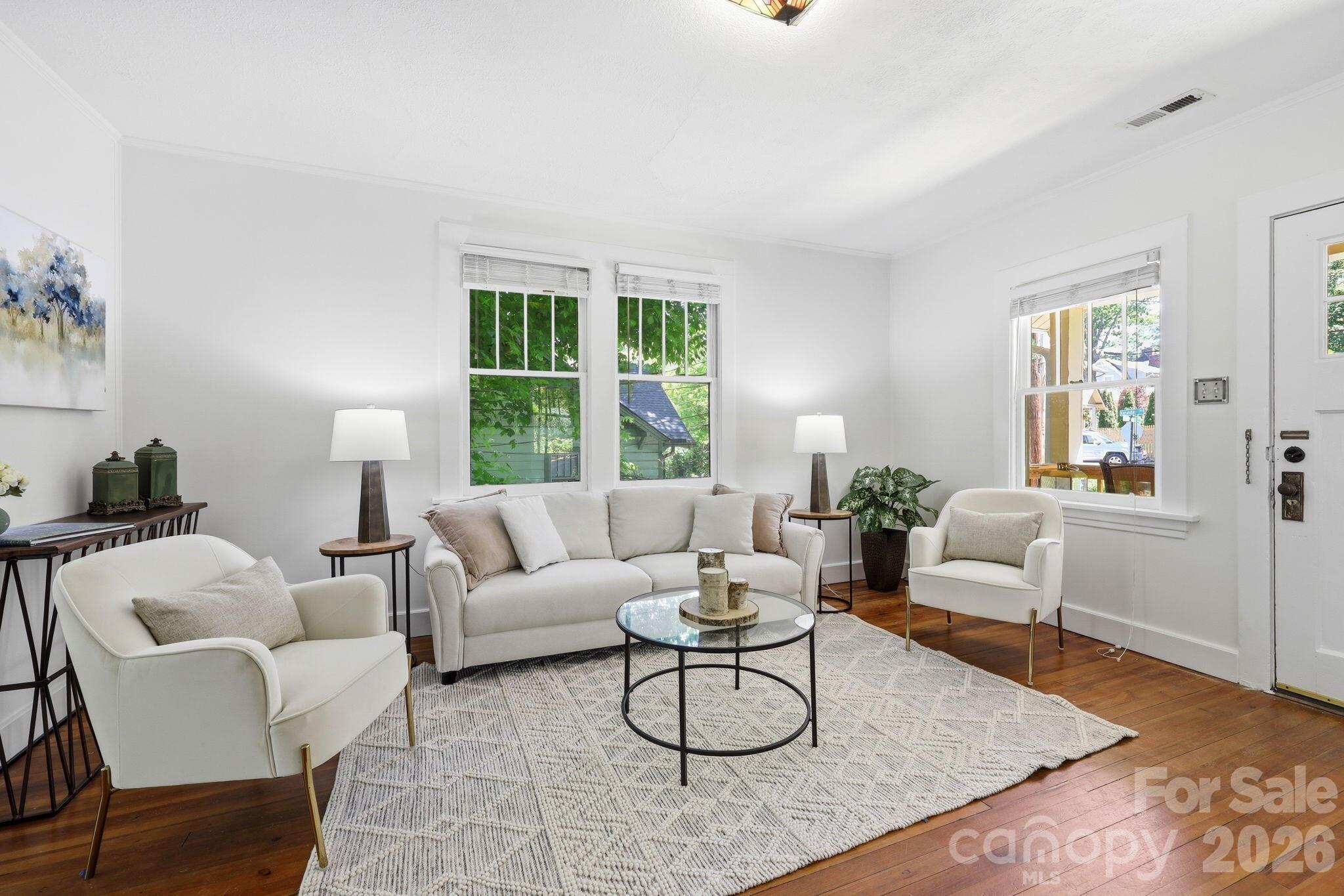 86 Annandale Avenue — Asheville