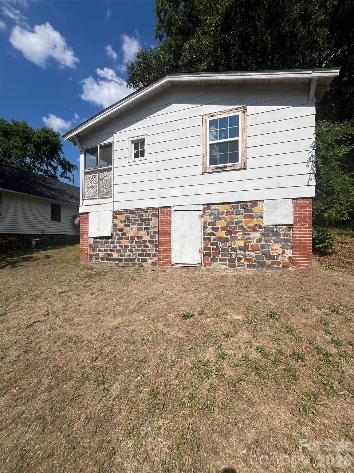603 Marion Street — Badin