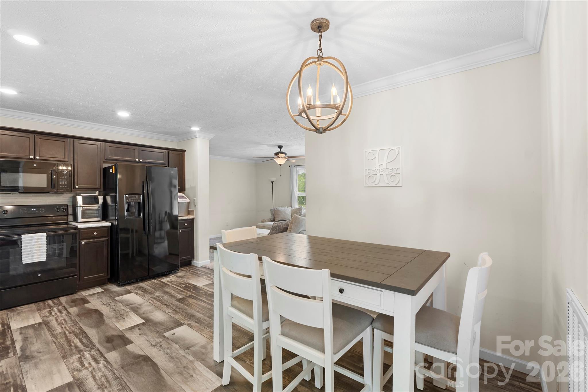 1316 Wiscassett Street — Albemarle