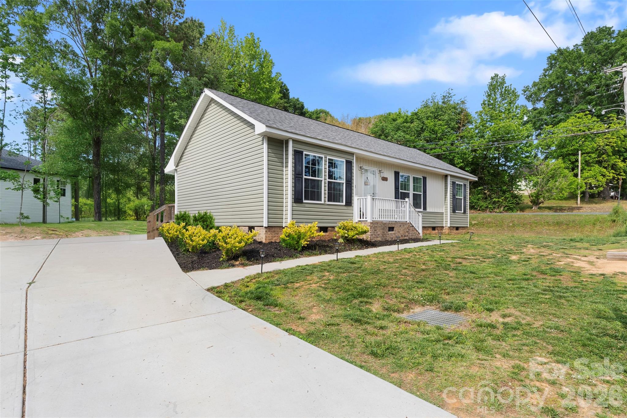 1316 Wiscassett Street — Albemarle