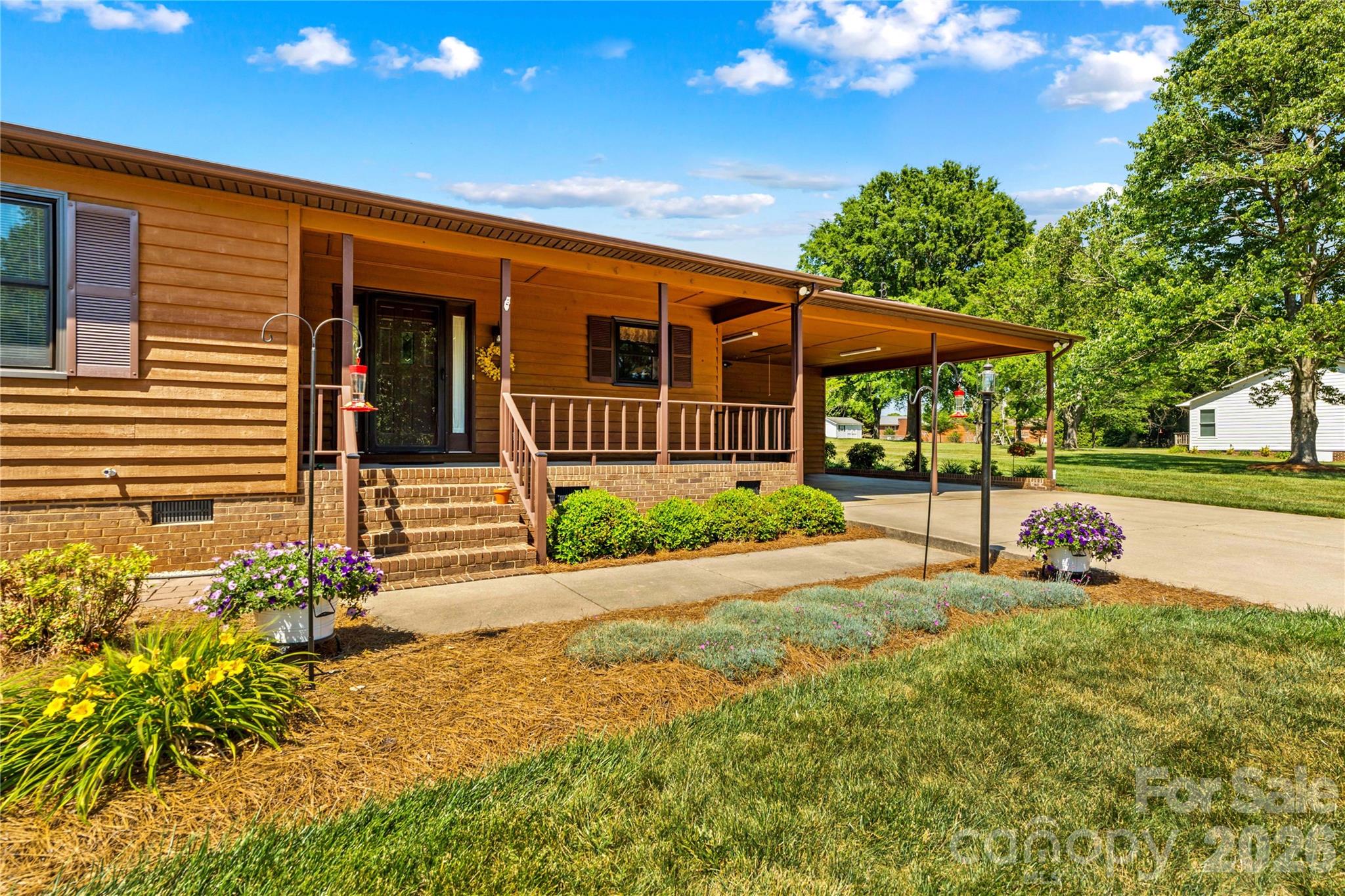 158 Bonnie Lane — Statesville