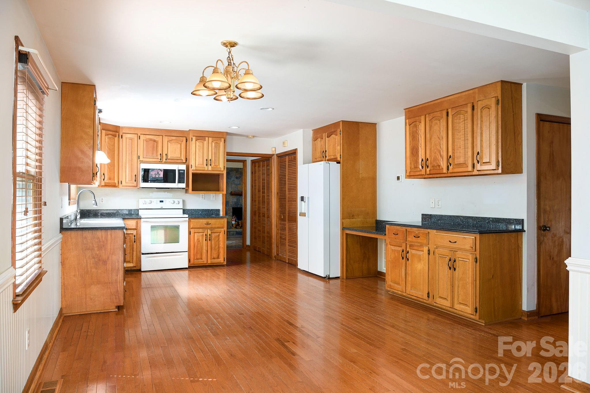 540 Waters Road — Salisbury