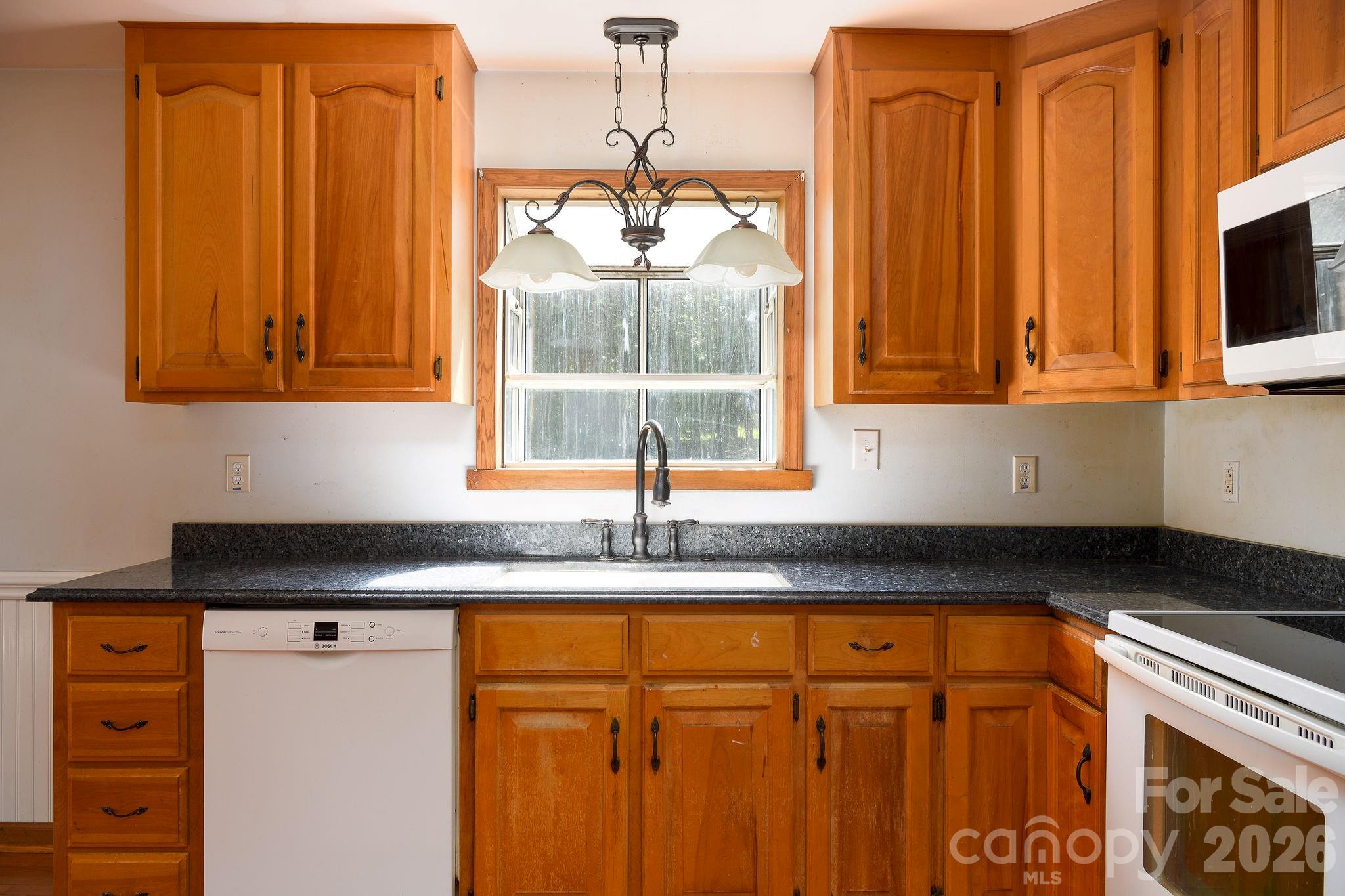 540 Waters Road — Salisbury