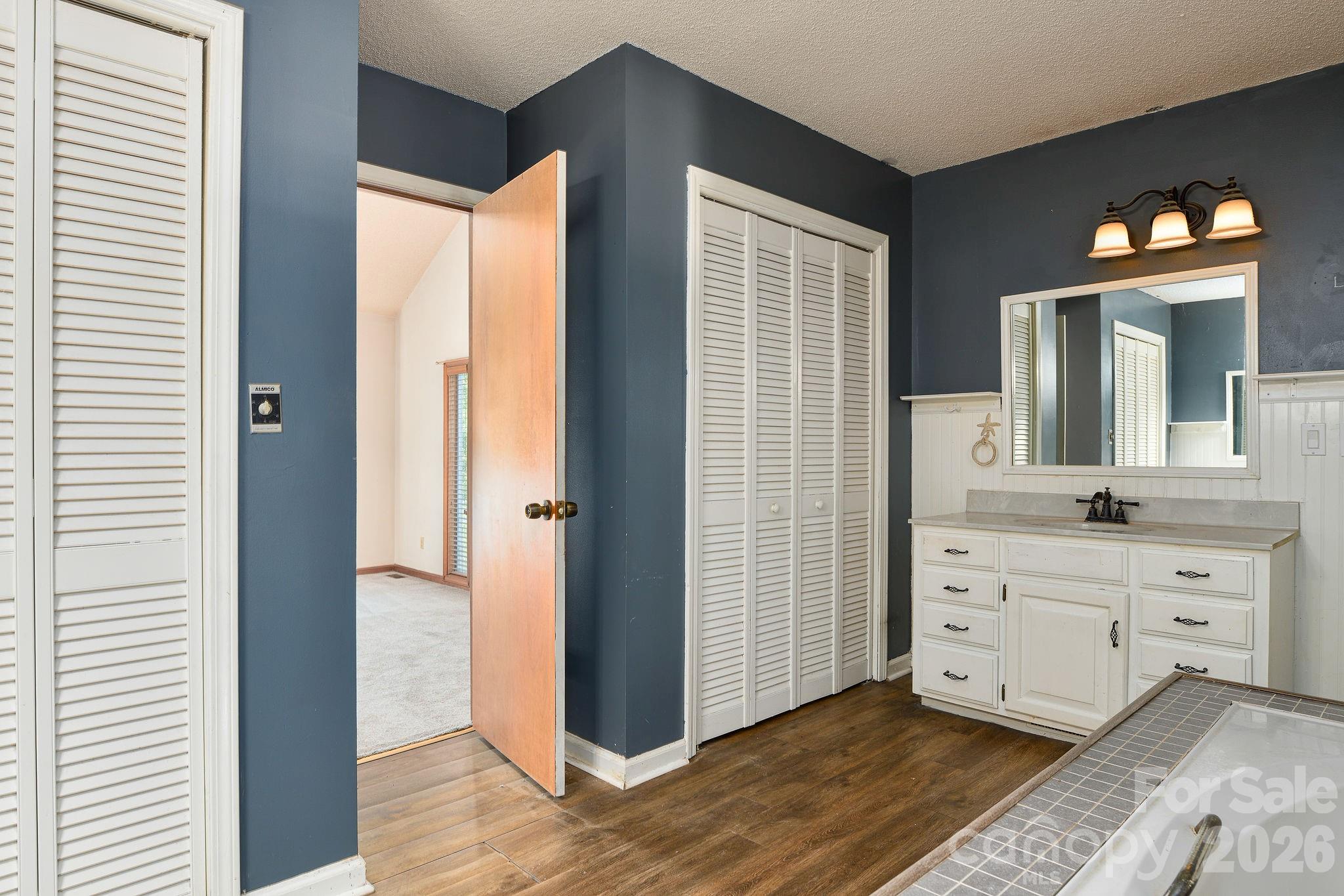 540 Waters Road — Salisbury
