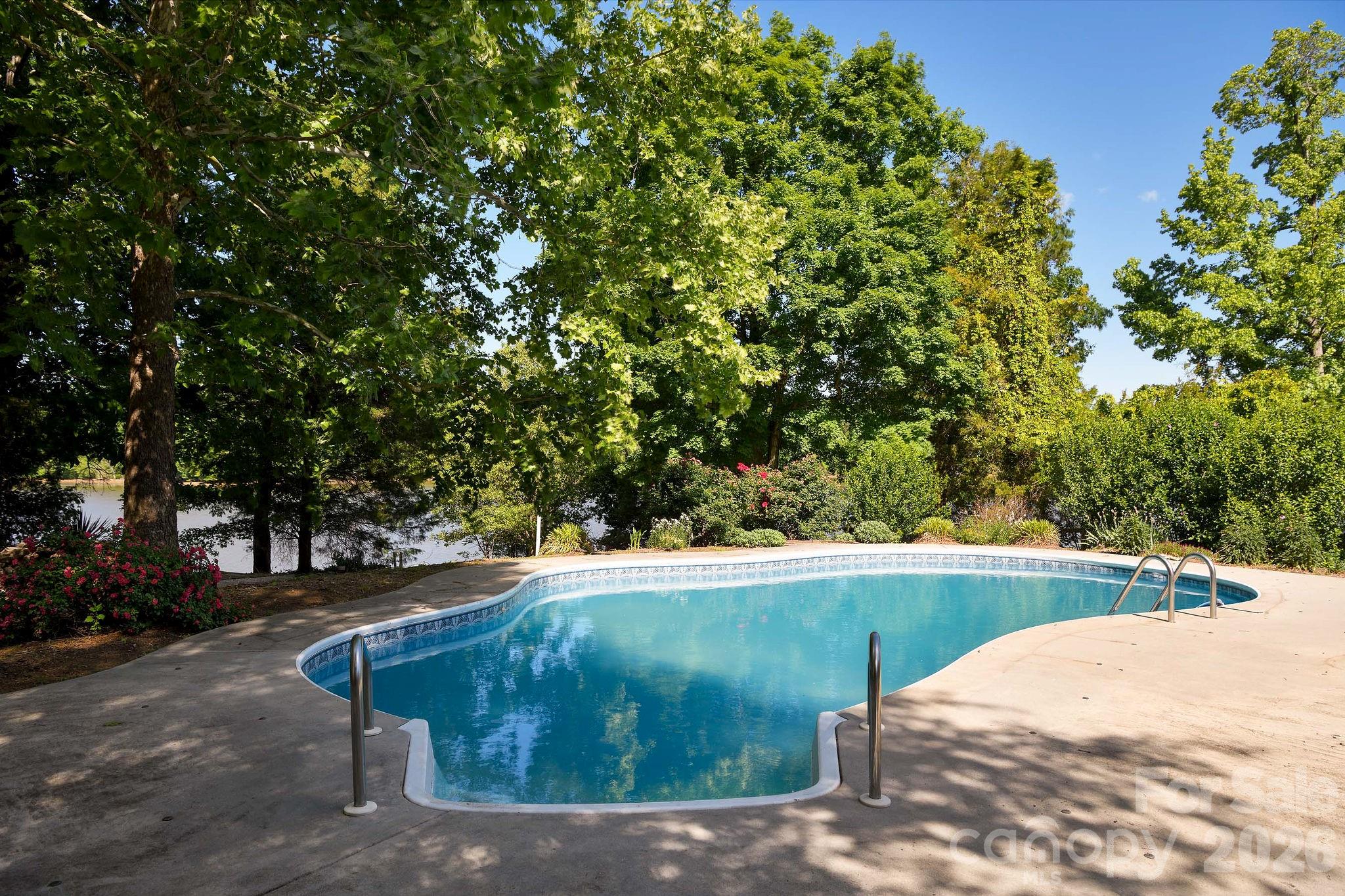 540 Waters Road — Salisbury