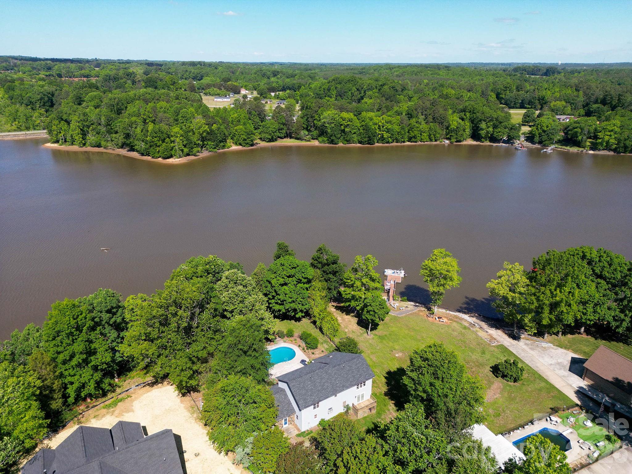 540 Waters Road — Salisbury