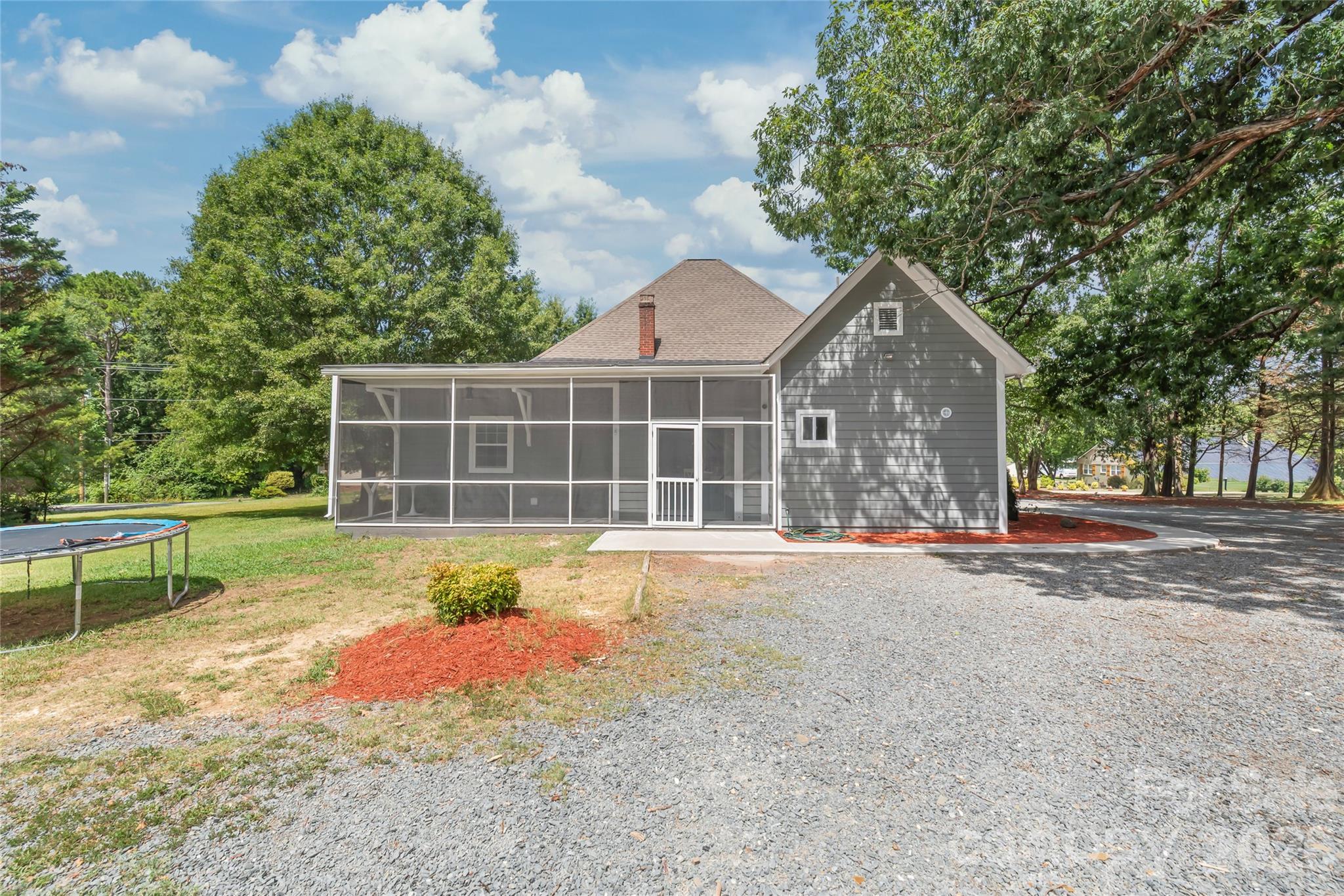 243 S Main Street — Wingate