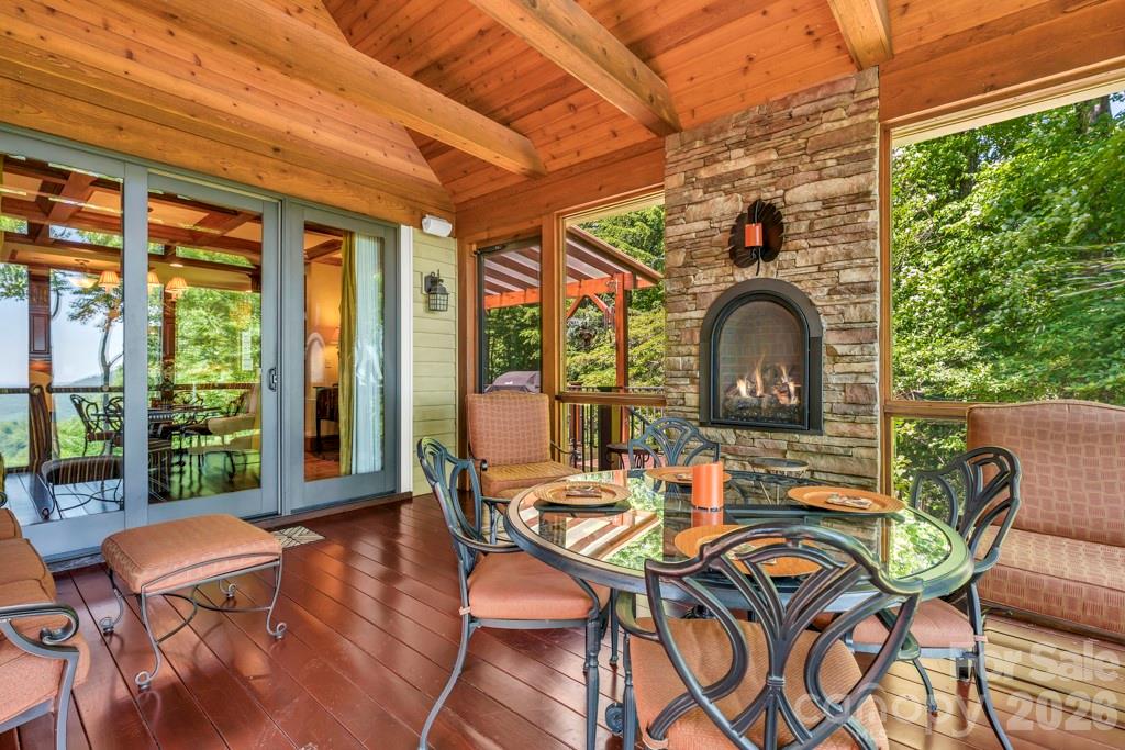 847 Old Orchard Road — Blowing Rock