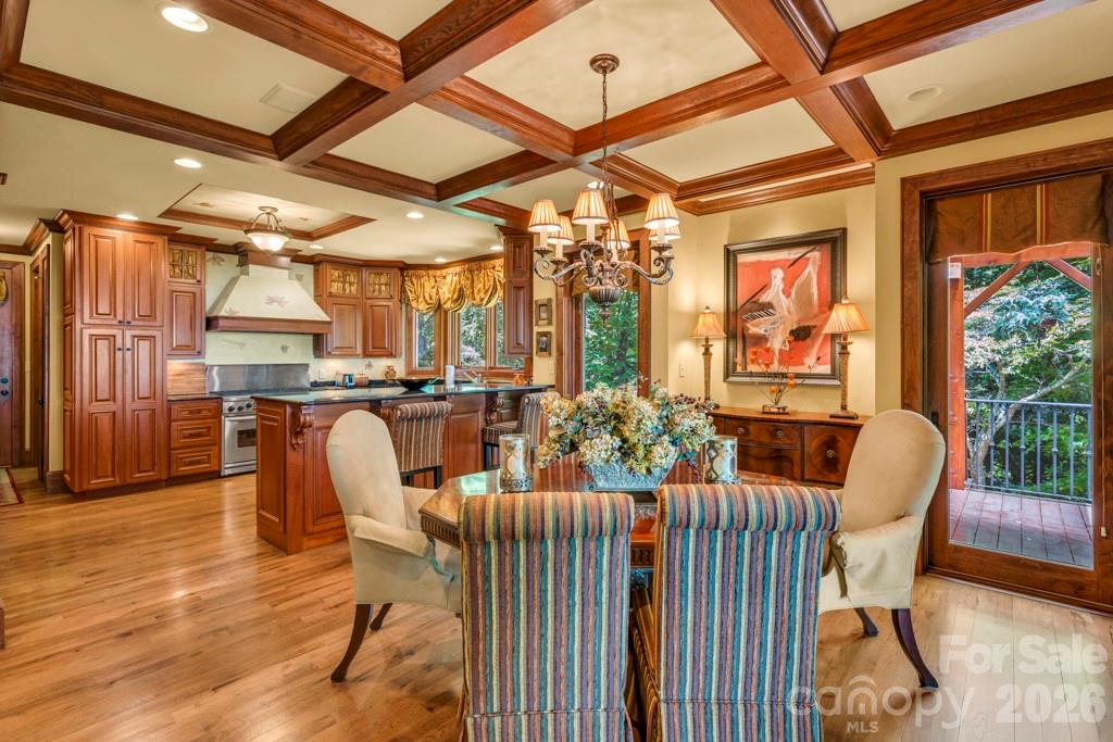 847 Old Orchard Road — Blowing Rock