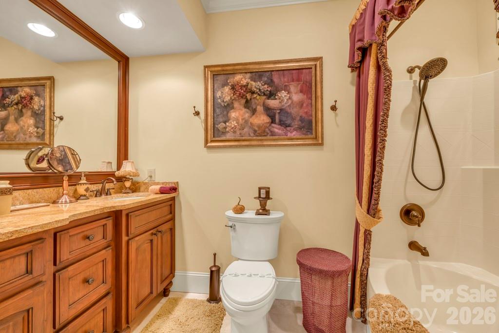 847 Old Orchard Road — Blowing Rock