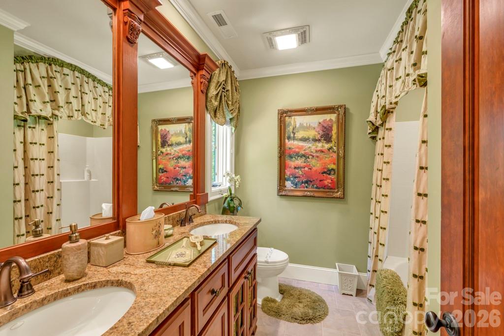 847 Old Orchard Road — Blowing Rock