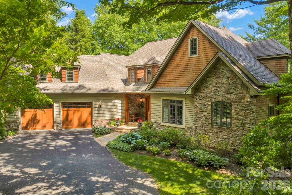 847 Old Orchard Road — Blowing Rock