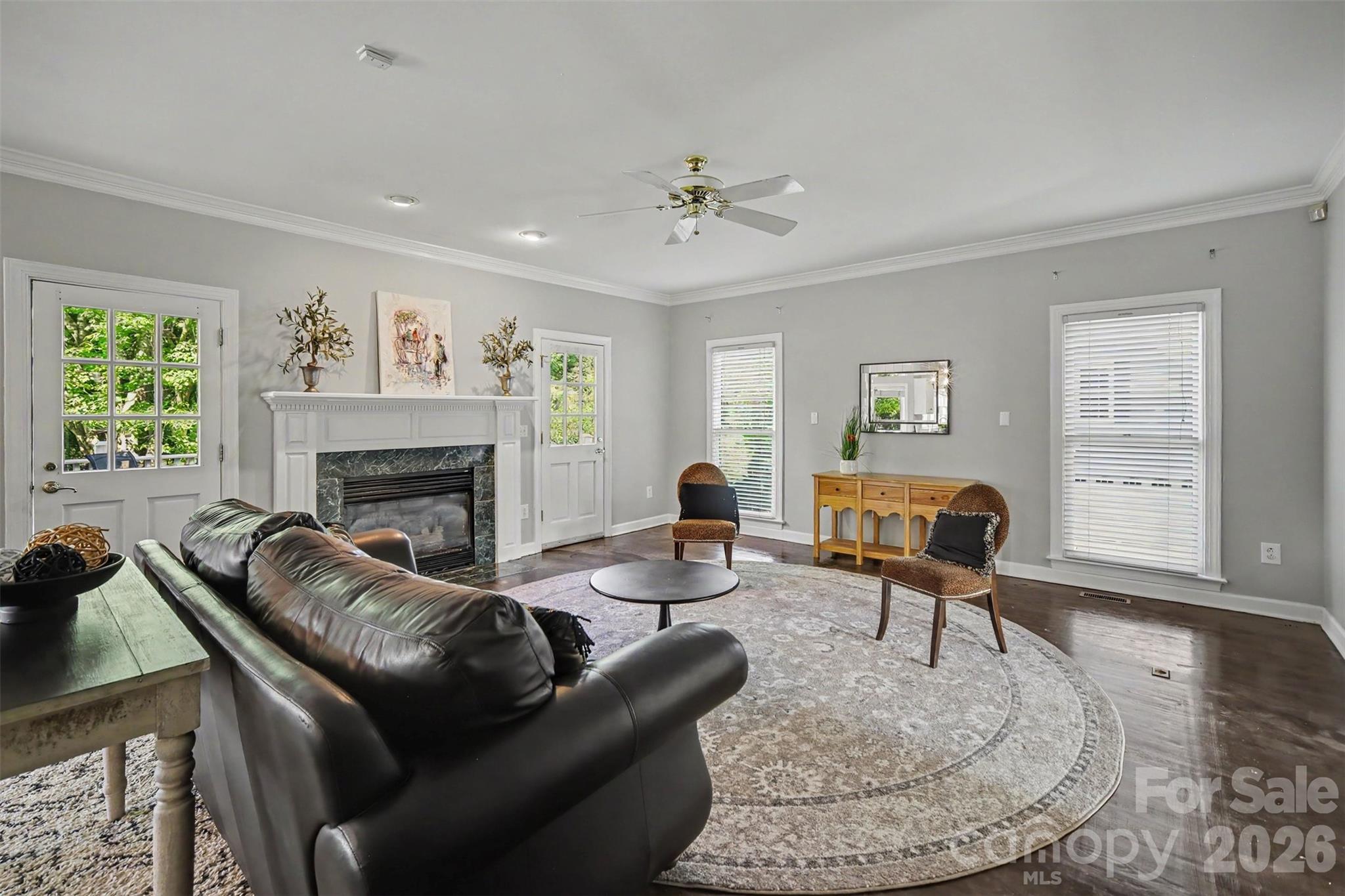 232 40th Avenue Drive NW — Hickory