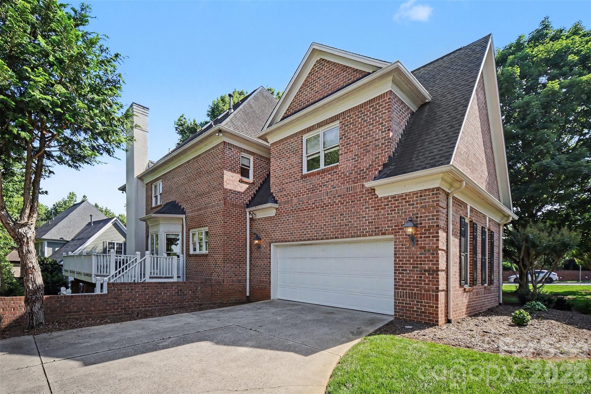 232 40th Avenue Drive NW — Hickory