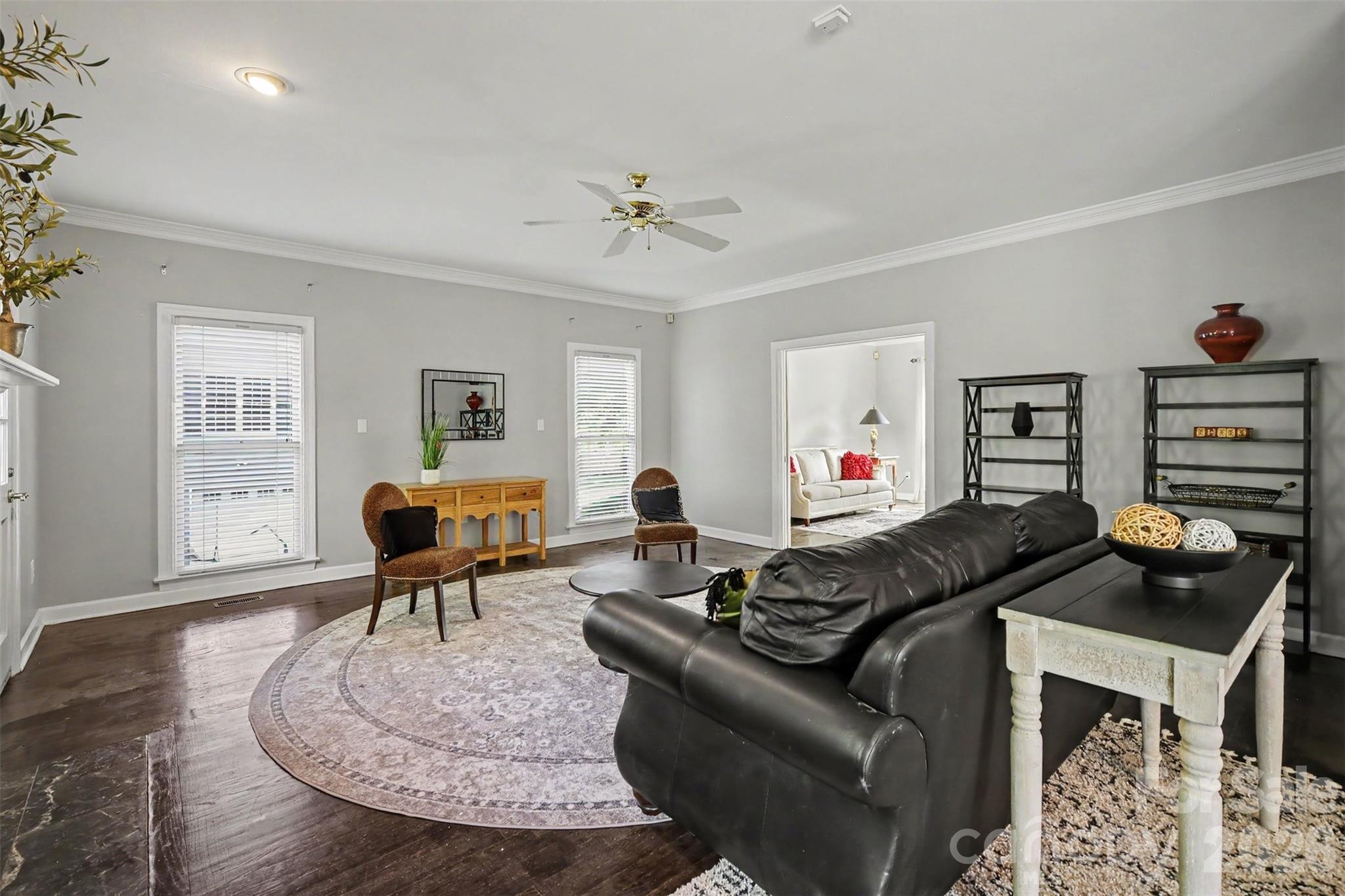 232 40th Avenue Drive NW — Hickory