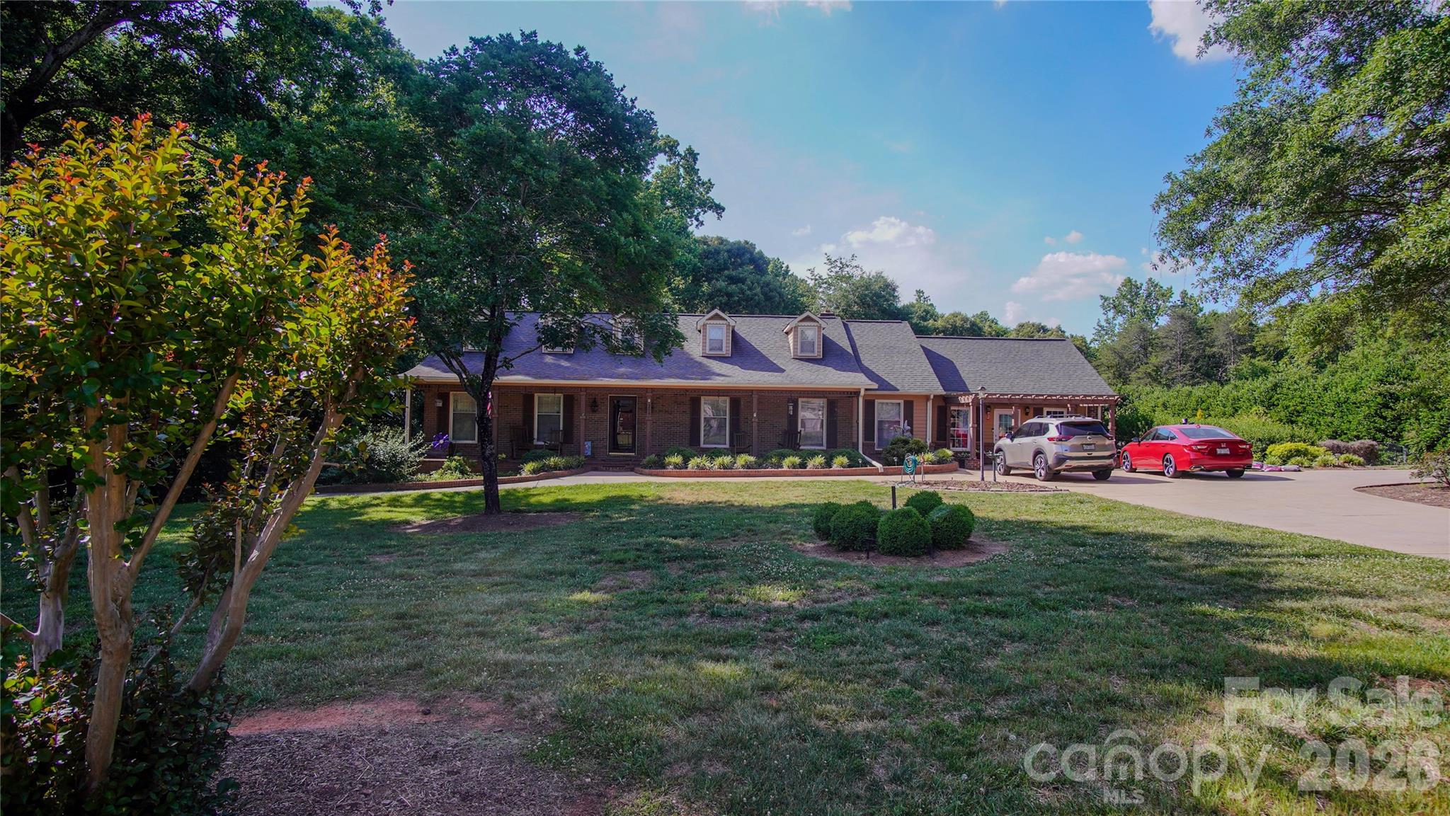 204 Old Stagecoach Road — Lawndale