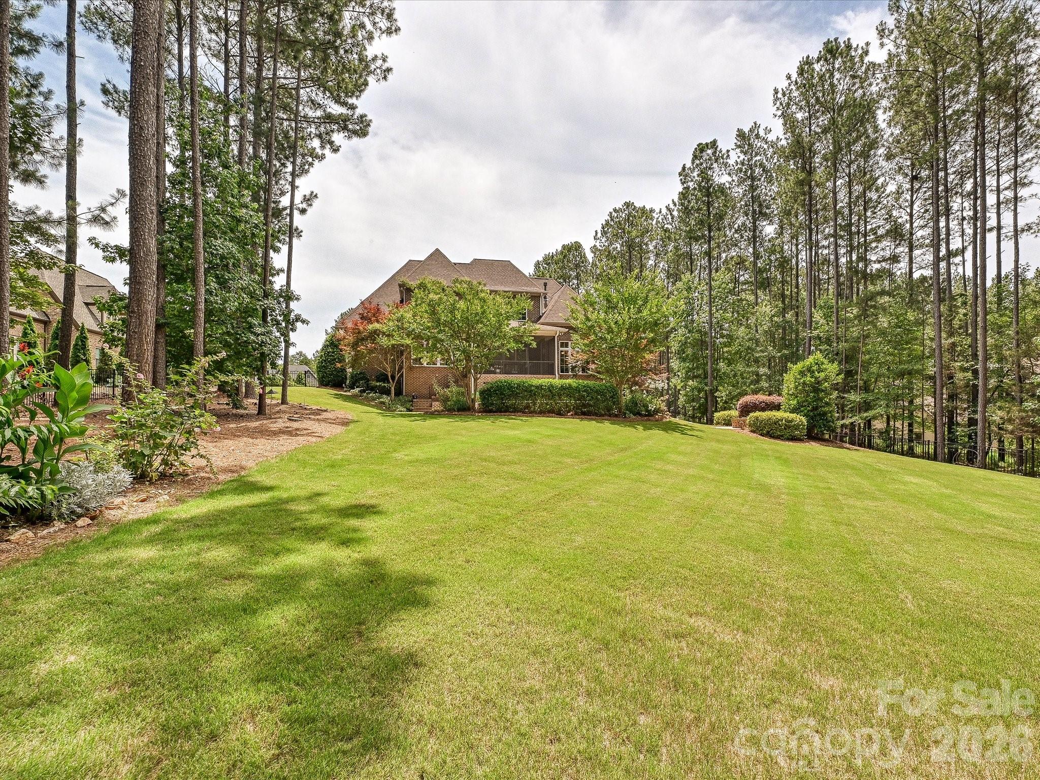 4063 Country Overlook Drive — Fort Mill