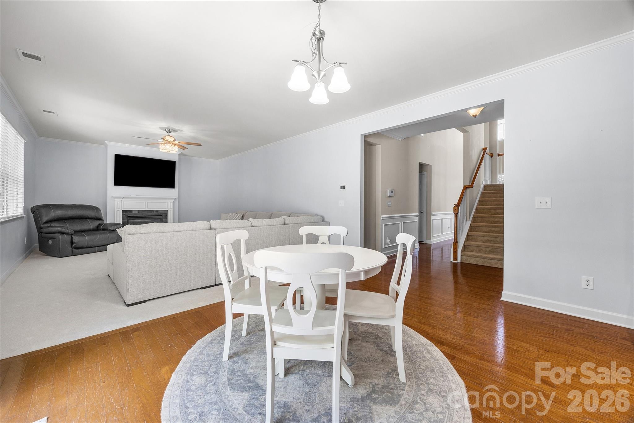 5093 Gladiola Way — Tega Cay