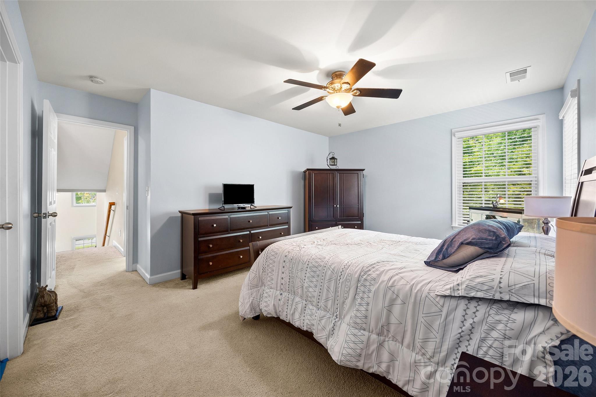 5093 Gladiola Way — Tega Cay