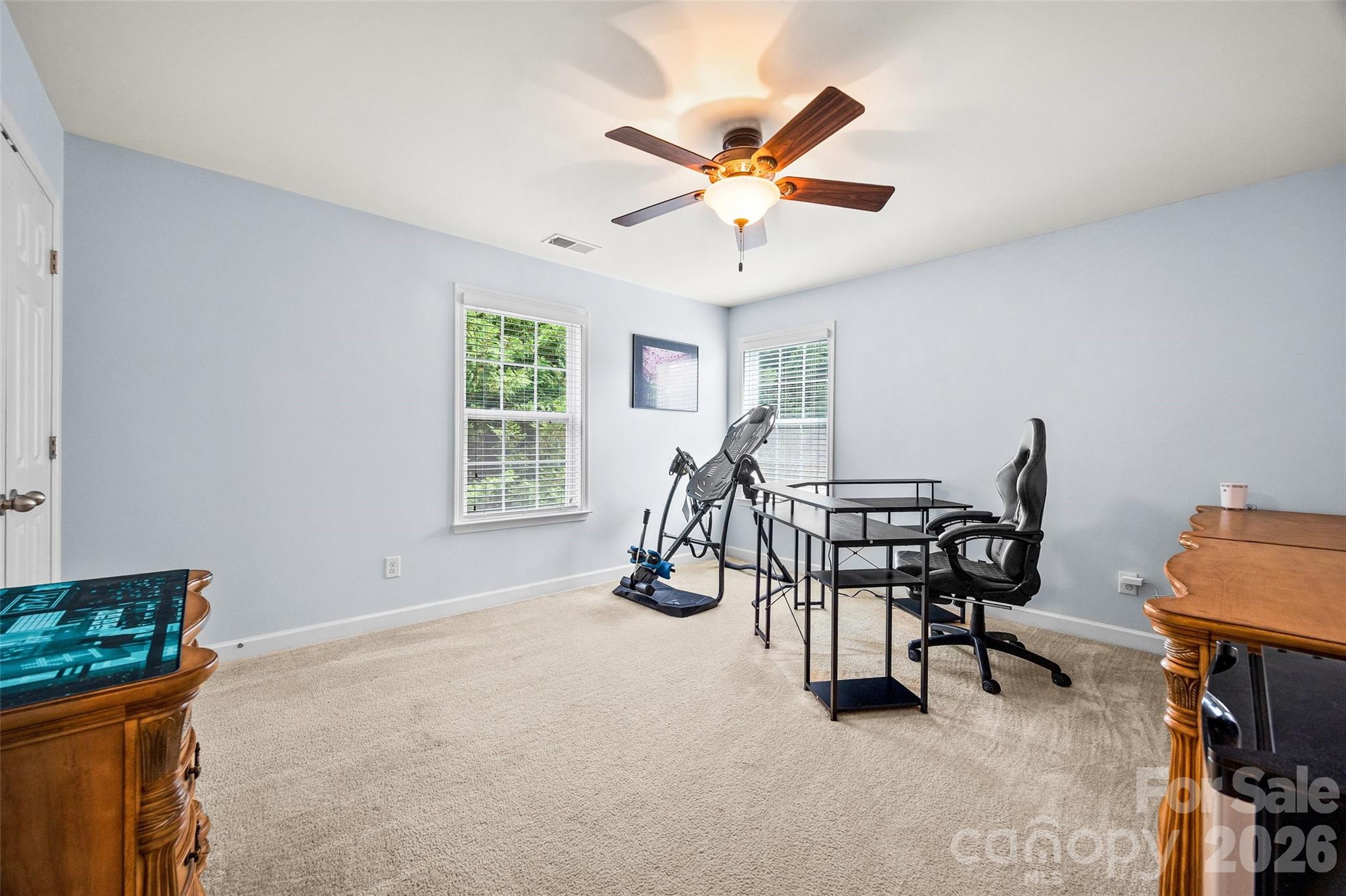5093 Gladiola Way — Tega Cay