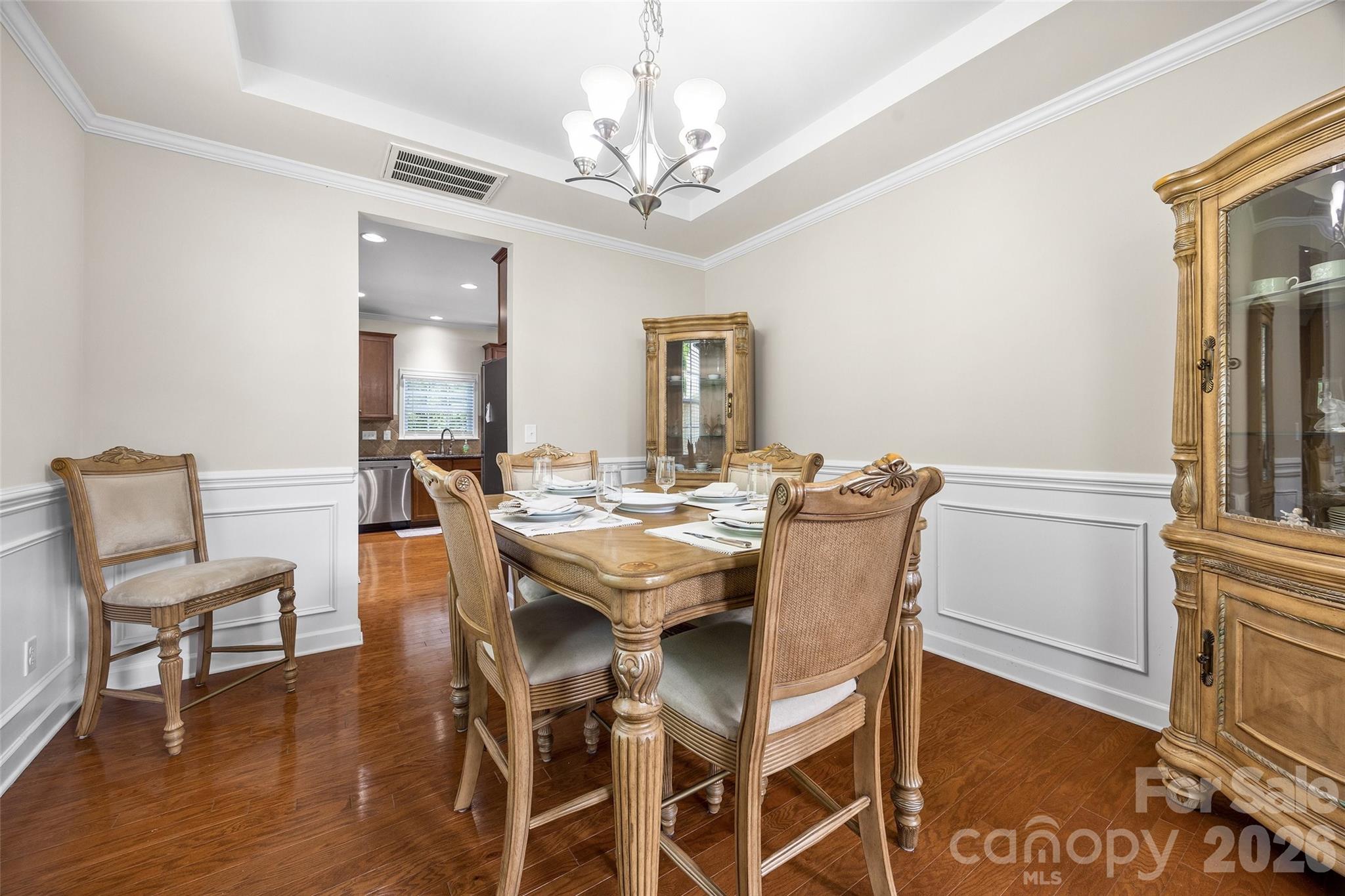 5093 Gladiola Way — Tega Cay