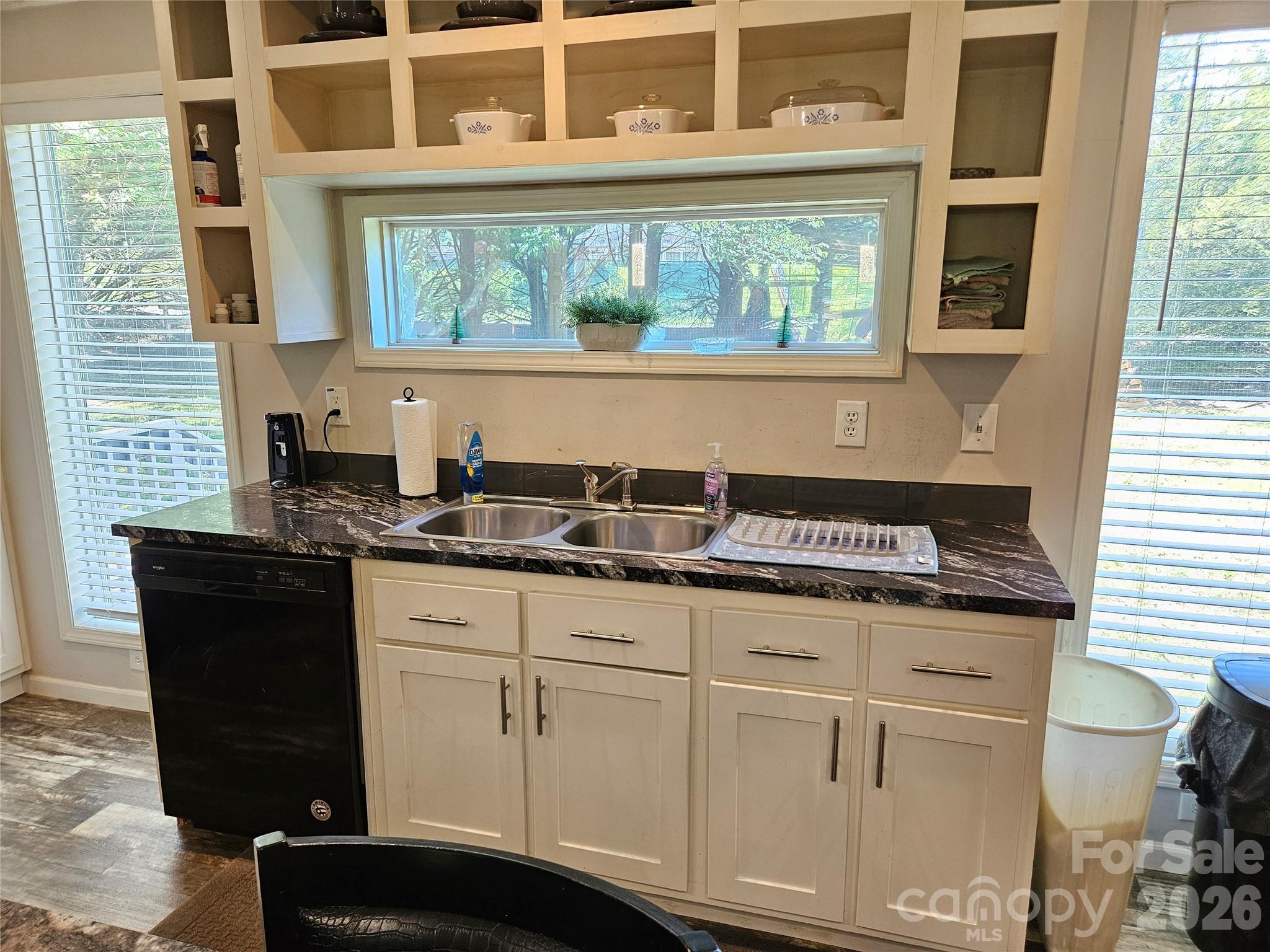 3520 Pea Ridge Road — Morganton
