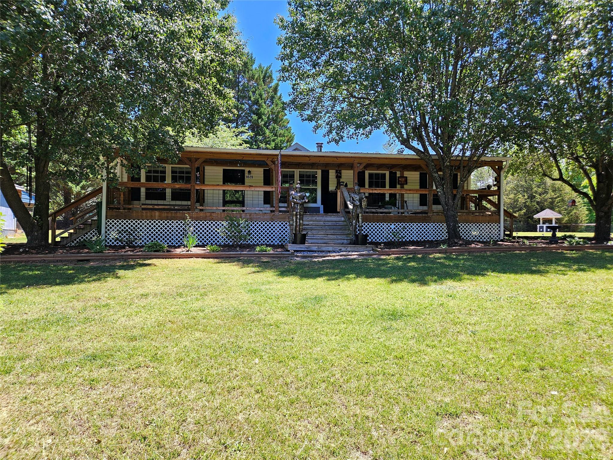 3520 Pea Ridge Road — Morganton