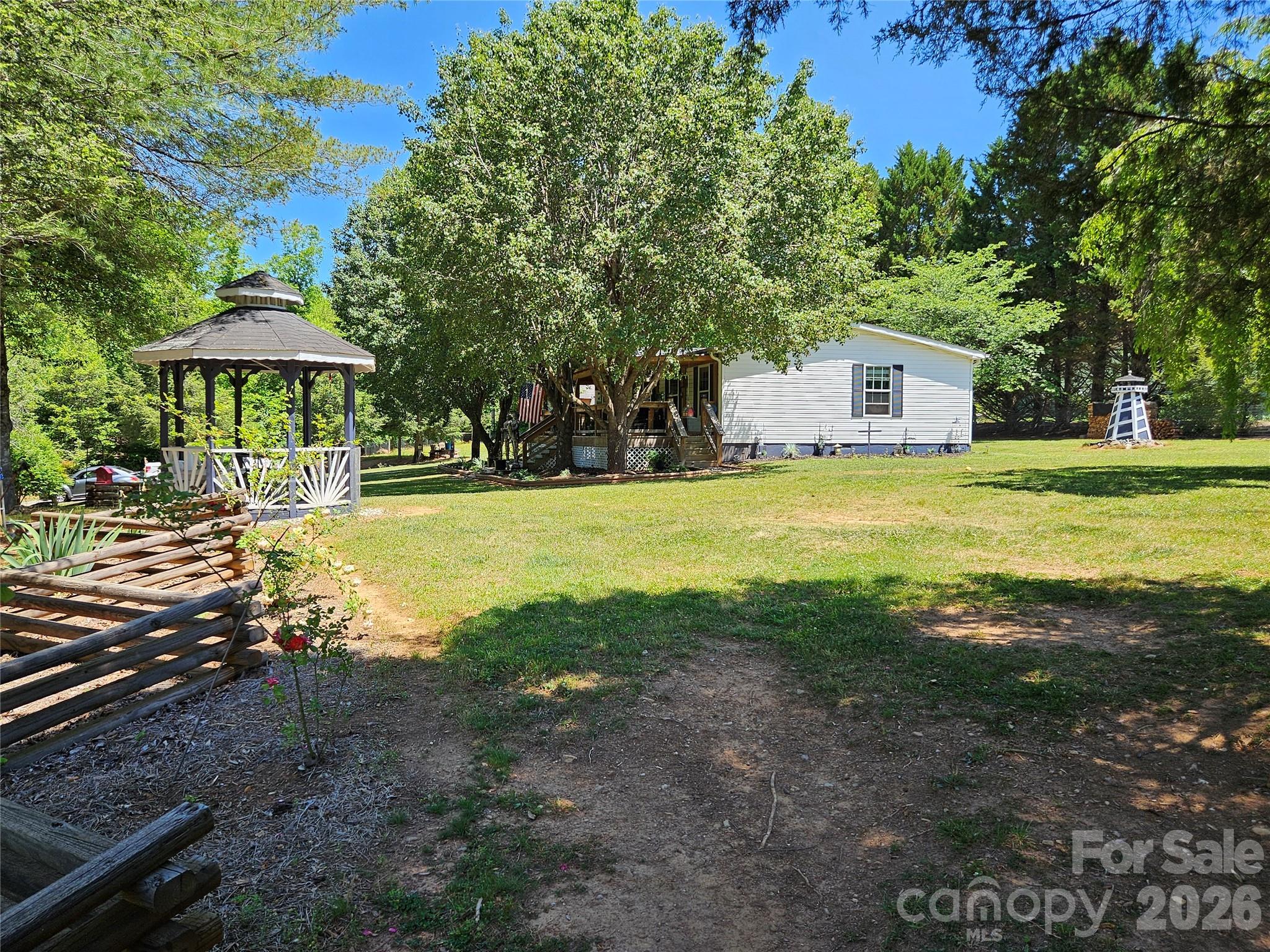 3520 Pea Ridge Road — Morganton