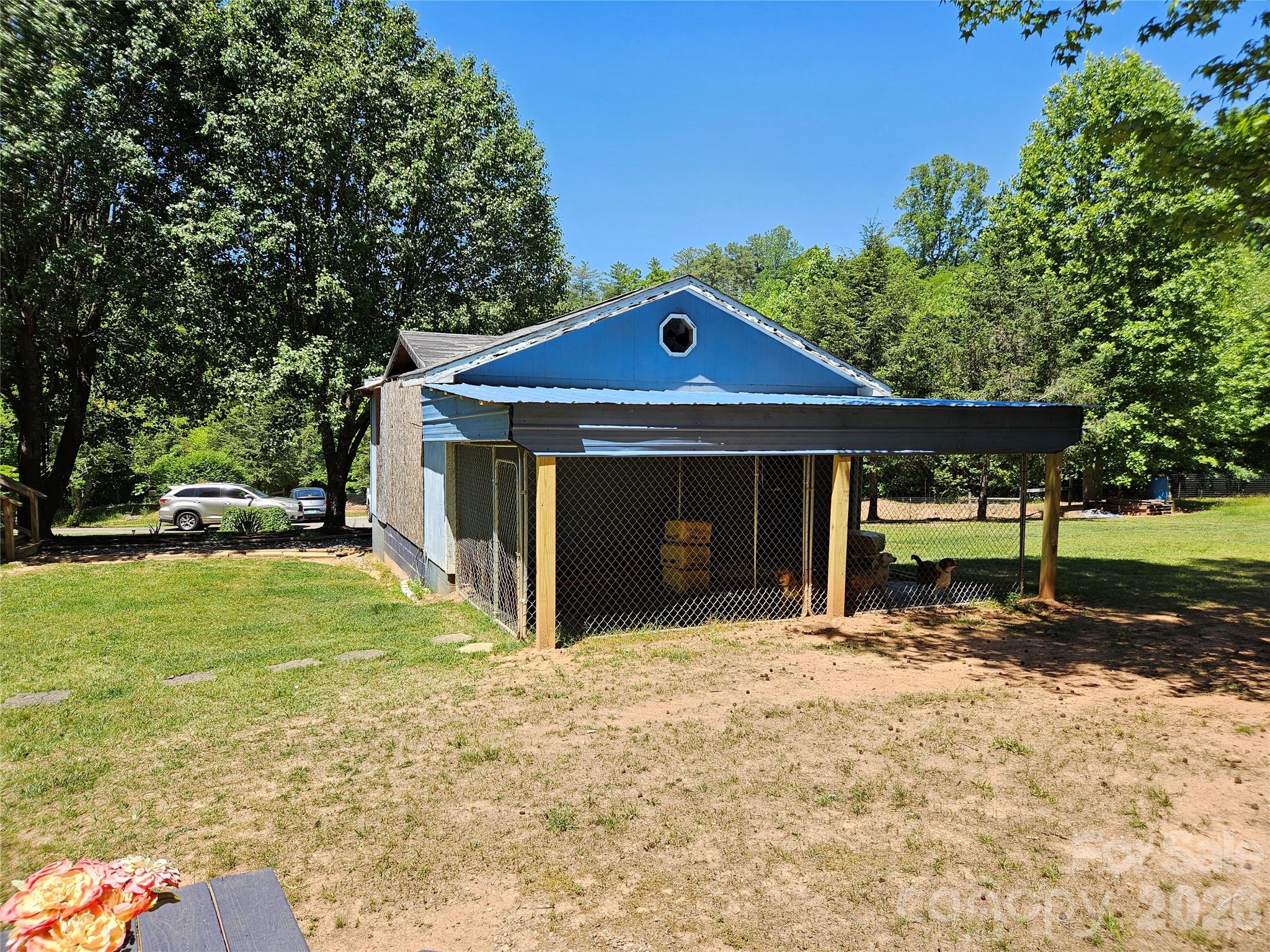 3520 Pea Ridge Road — Morganton