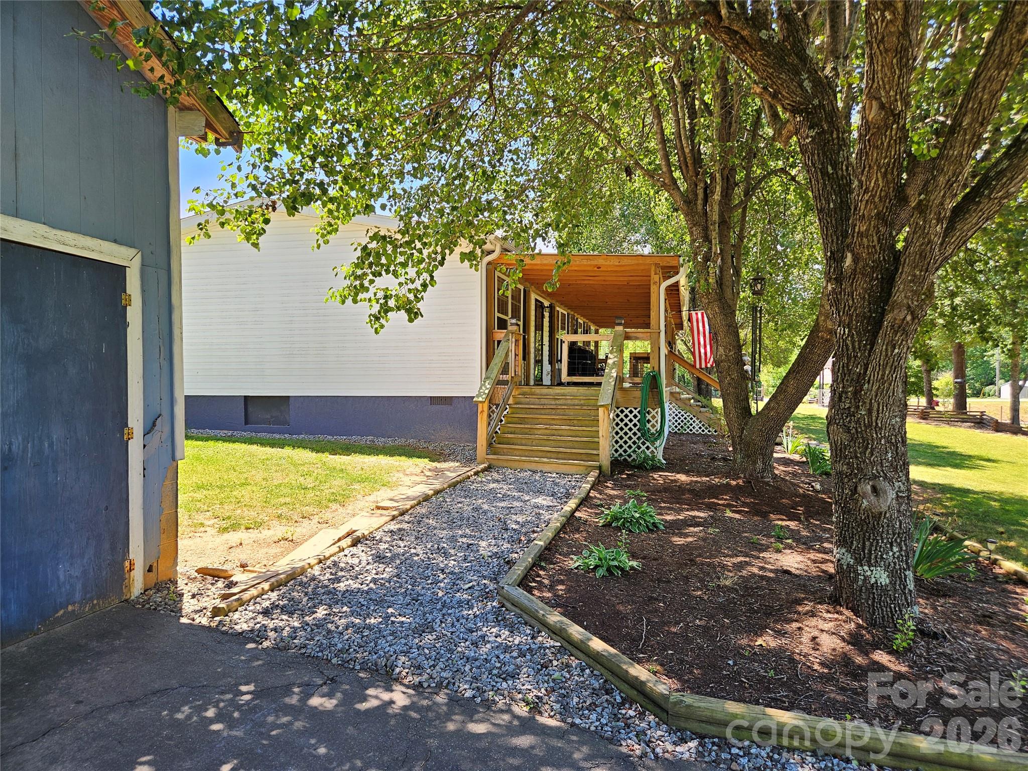 3520 Pea Ridge Road — Morganton