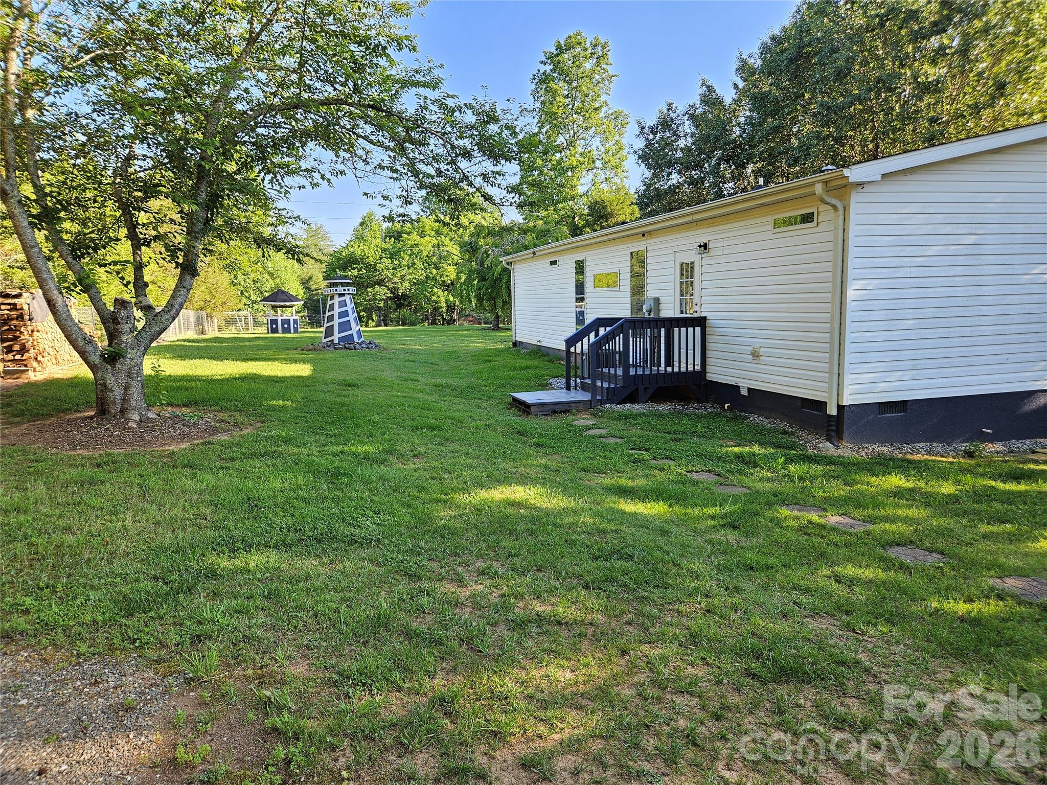 3520 Pea Ridge Road — Morganton