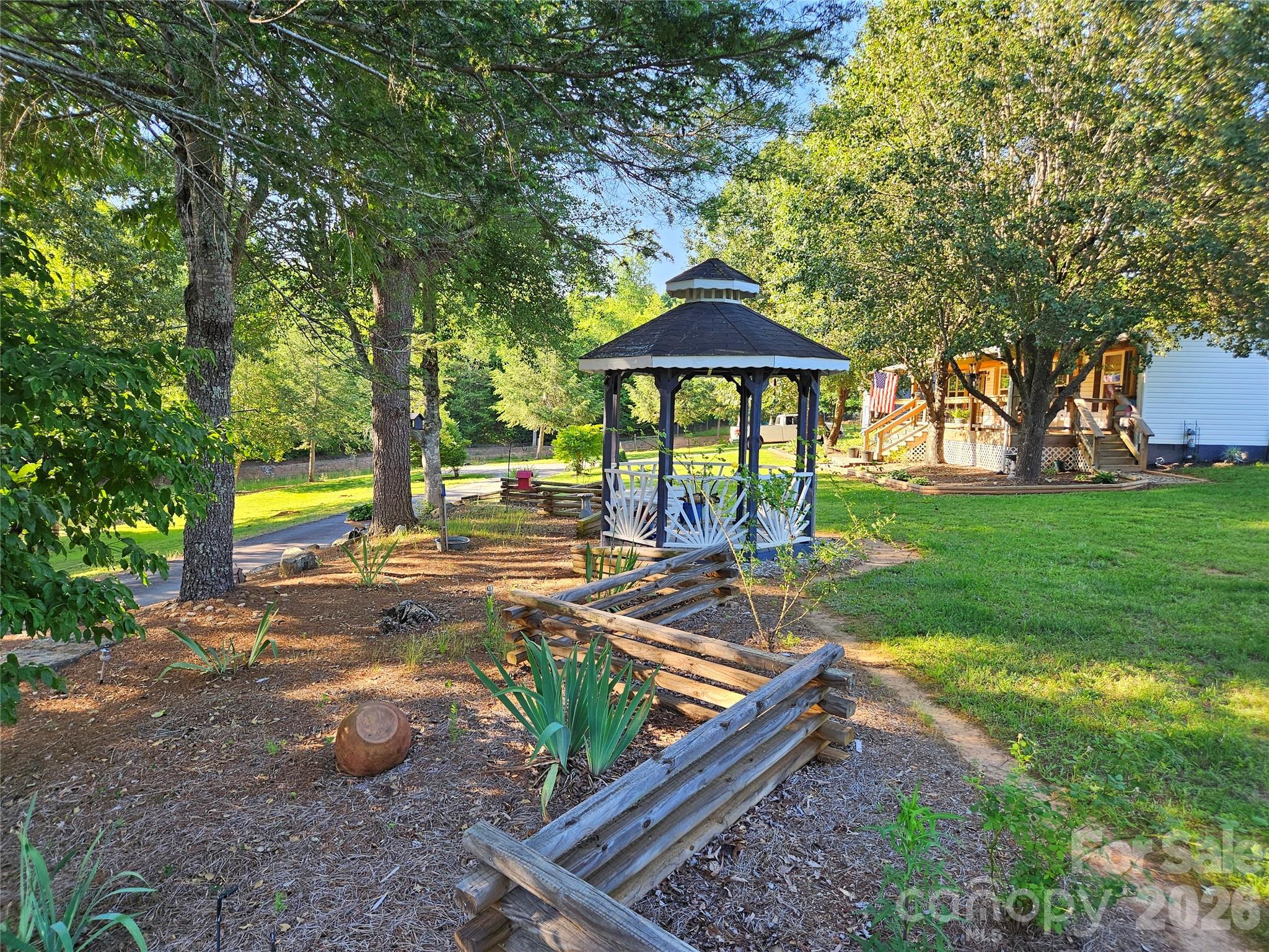 3520 Pea Ridge Road — Morganton