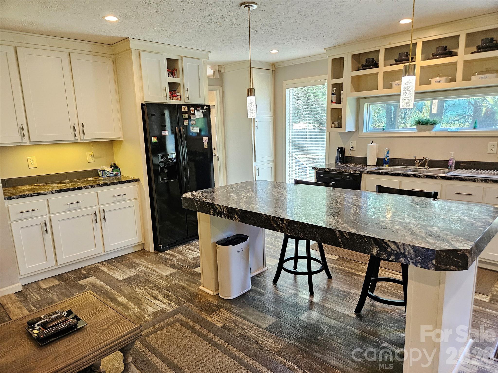 3520 Pea Ridge Road — Morganton