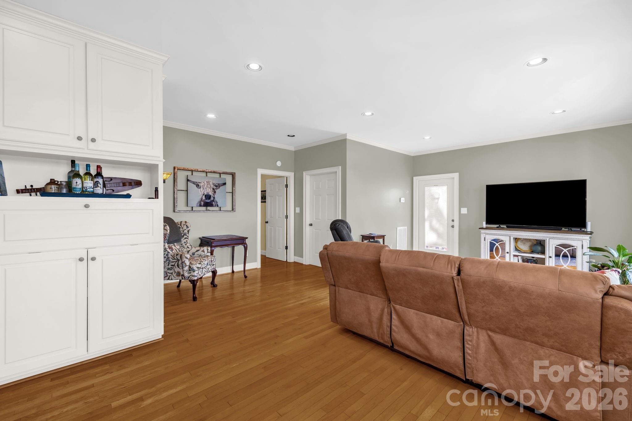 651 Highland Drive — Eden