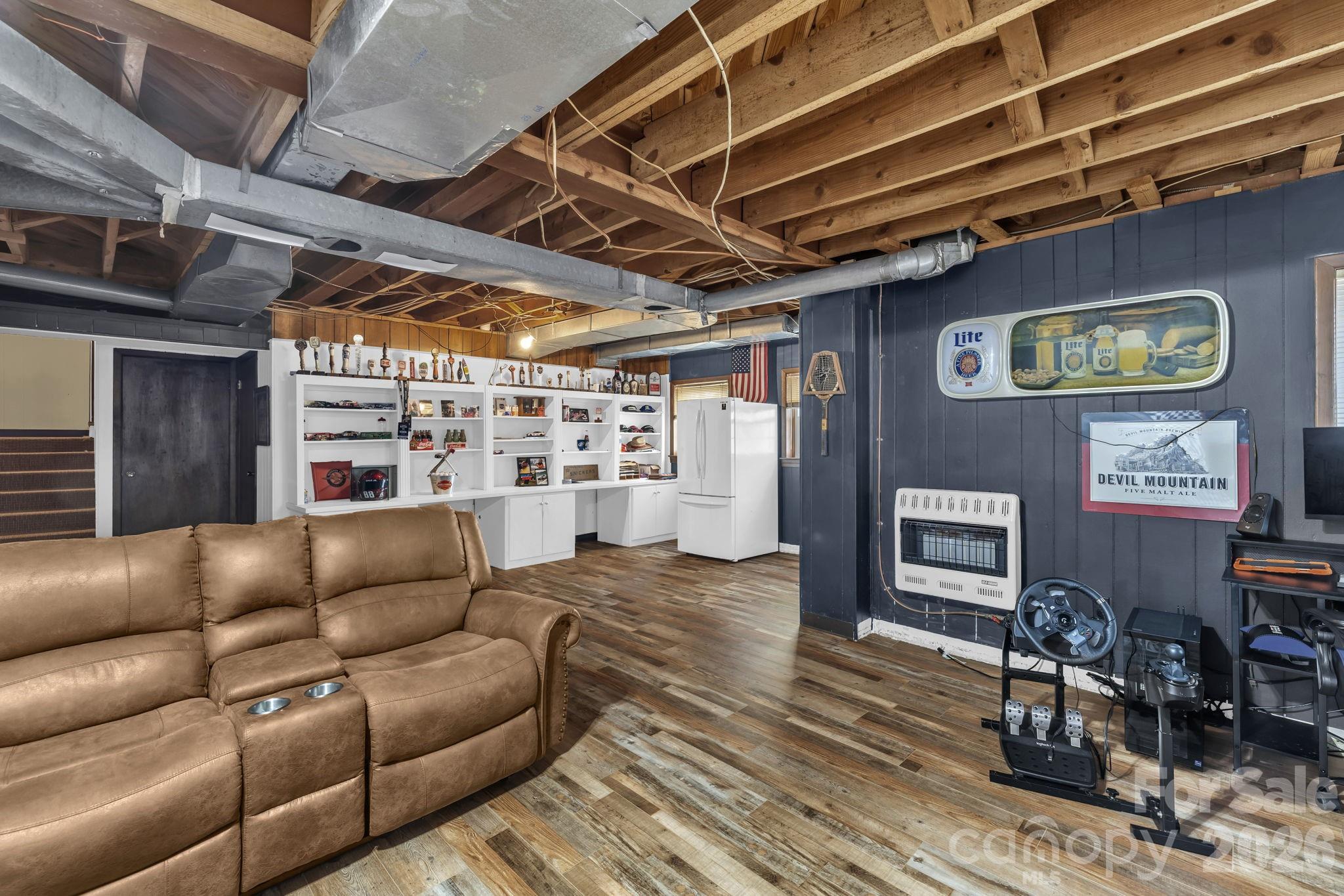651 Highland Drive — Eden