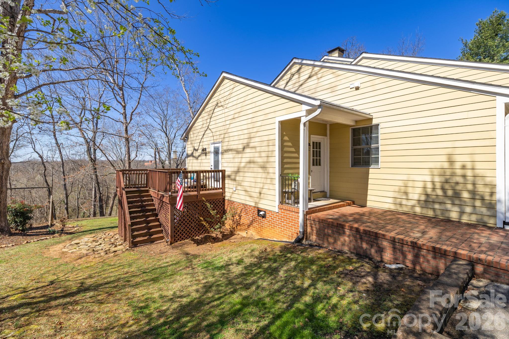651 Highland Drive — Eden